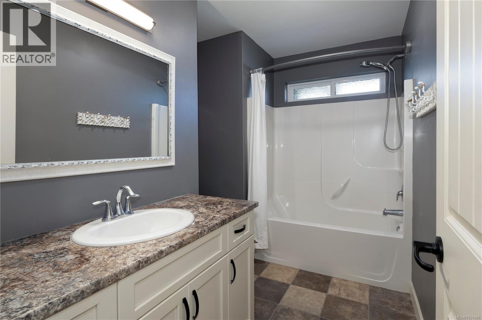 2065 Morello Pl, Courtenay