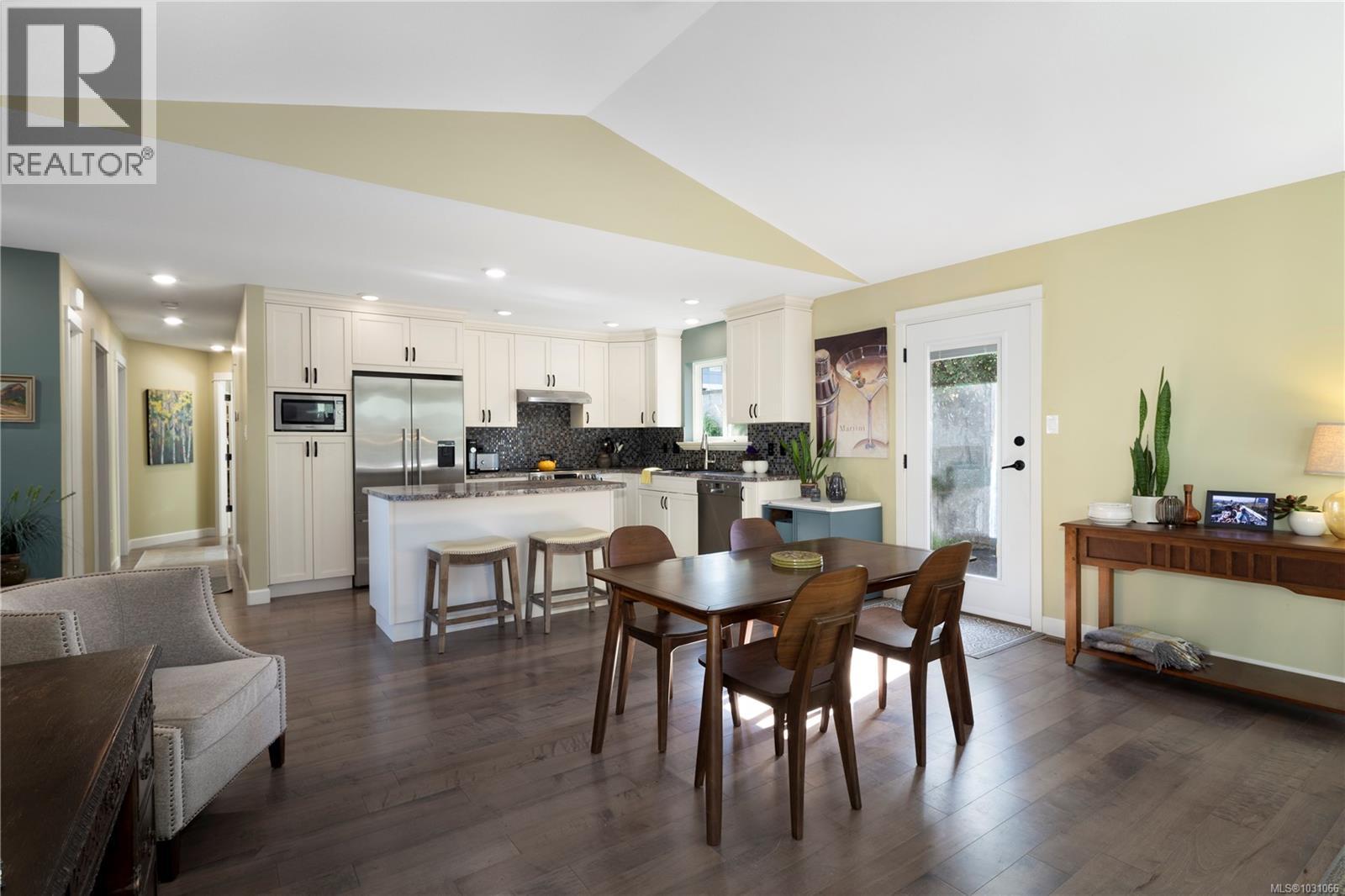 2065 Morello Pl, Courtenay