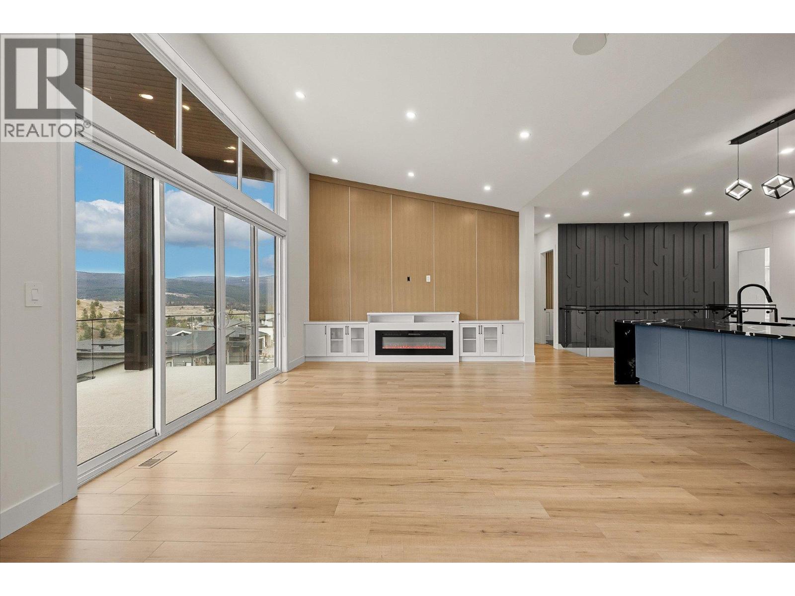 897 Carnoustie Drive, Kelowna