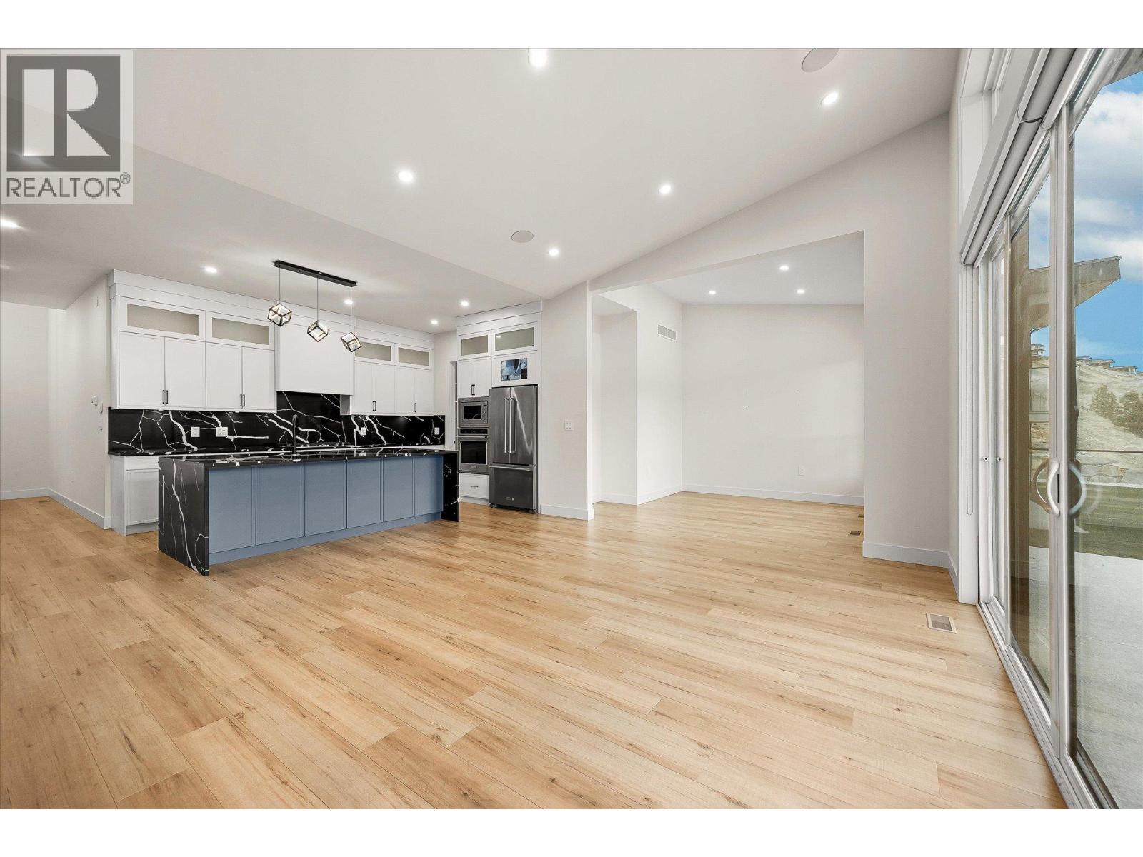 897 Carnoustie Drive, Kelowna