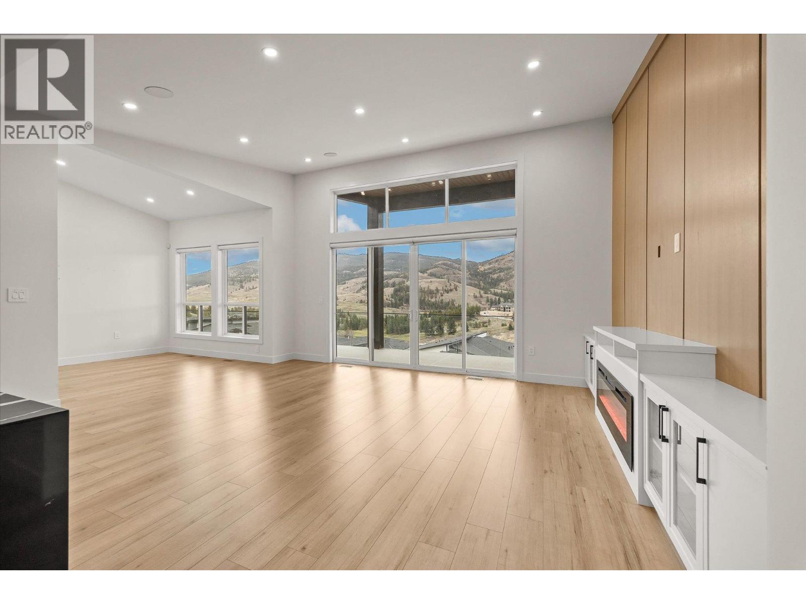 897 Carnoustie Drive, Kelowna