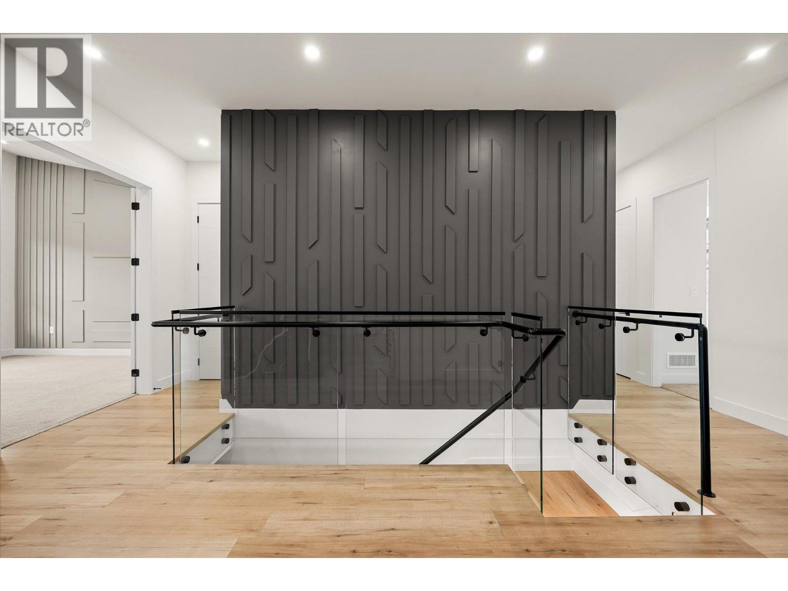 897 Carnoustie Drive, Kelowna