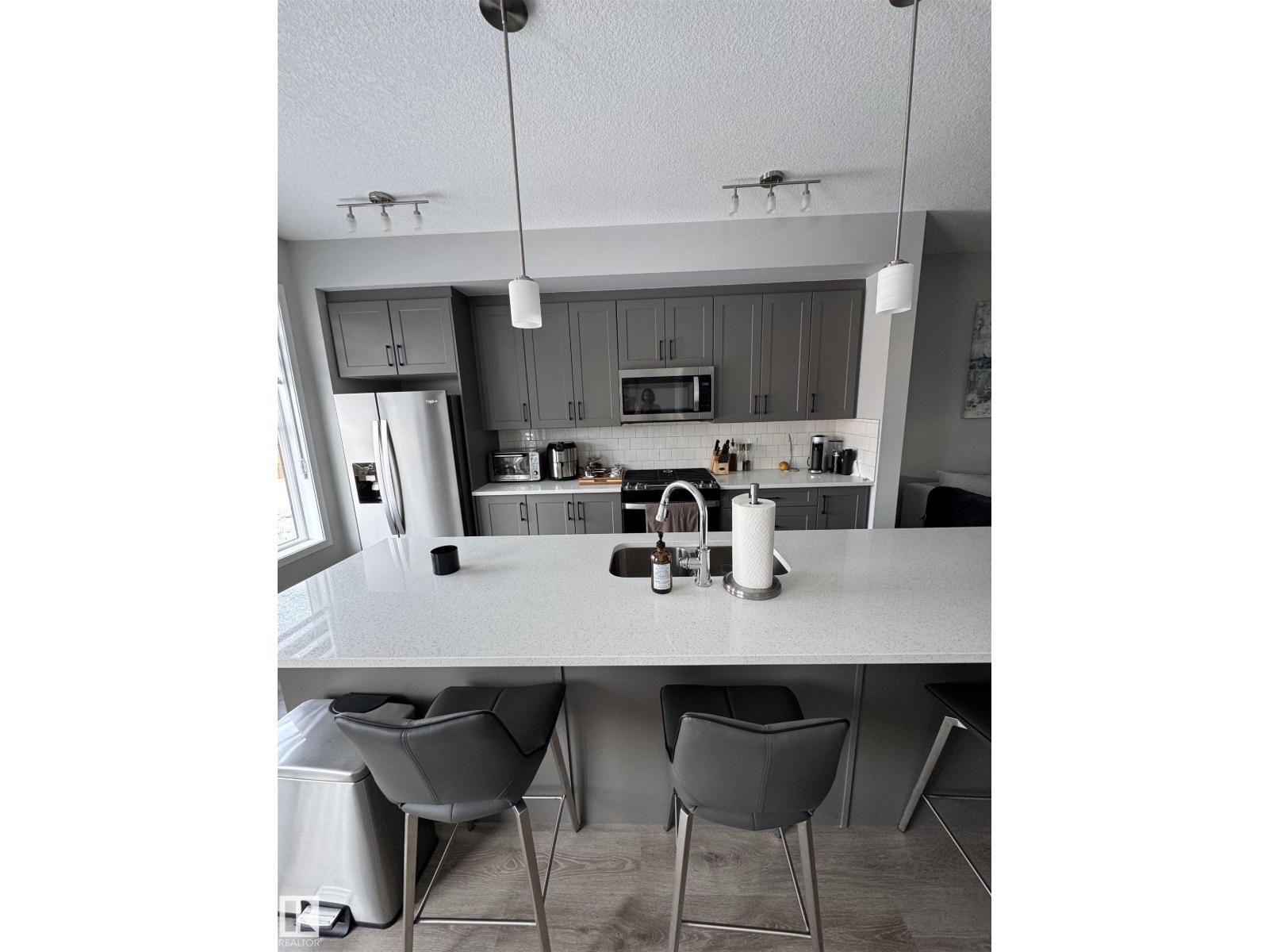 2514/2518 151a AV NW, Edmonton