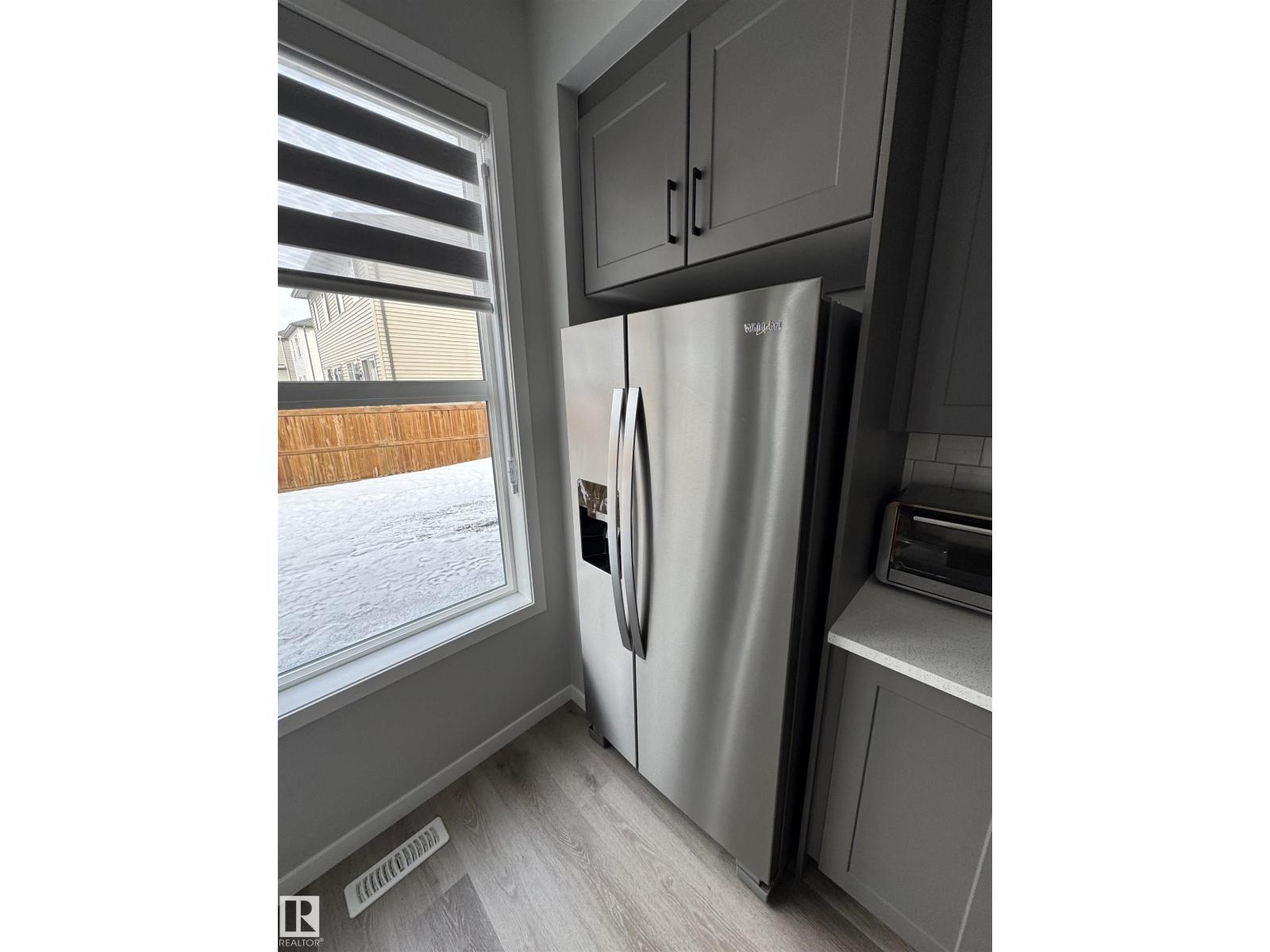 2514/2518 151a AV NW, Edmonton