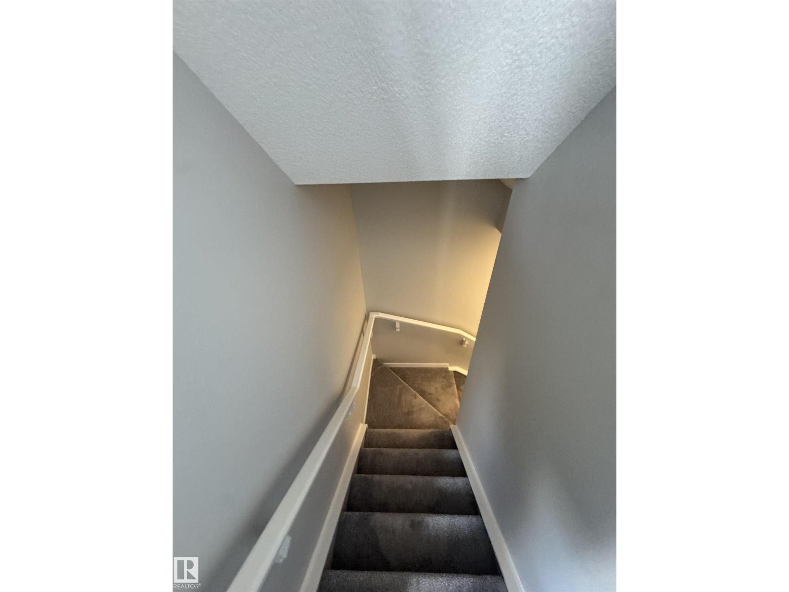 2514/2518 151a AV NW, Edmonton