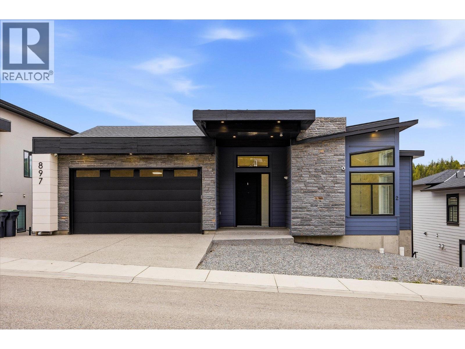 897 Carnoustie Drive, Kelowna