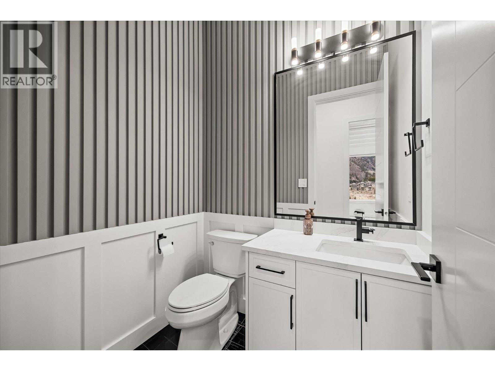 897 Carnoustie Drive, Kelowna