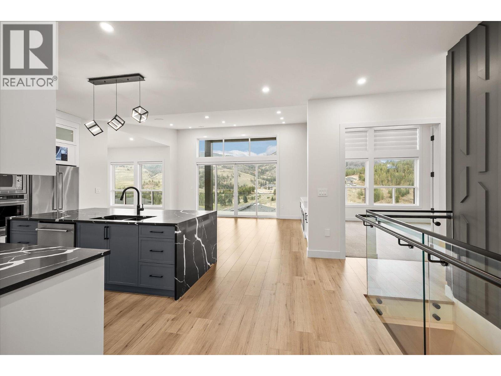 897 Carnoustie Drive, Kelowna