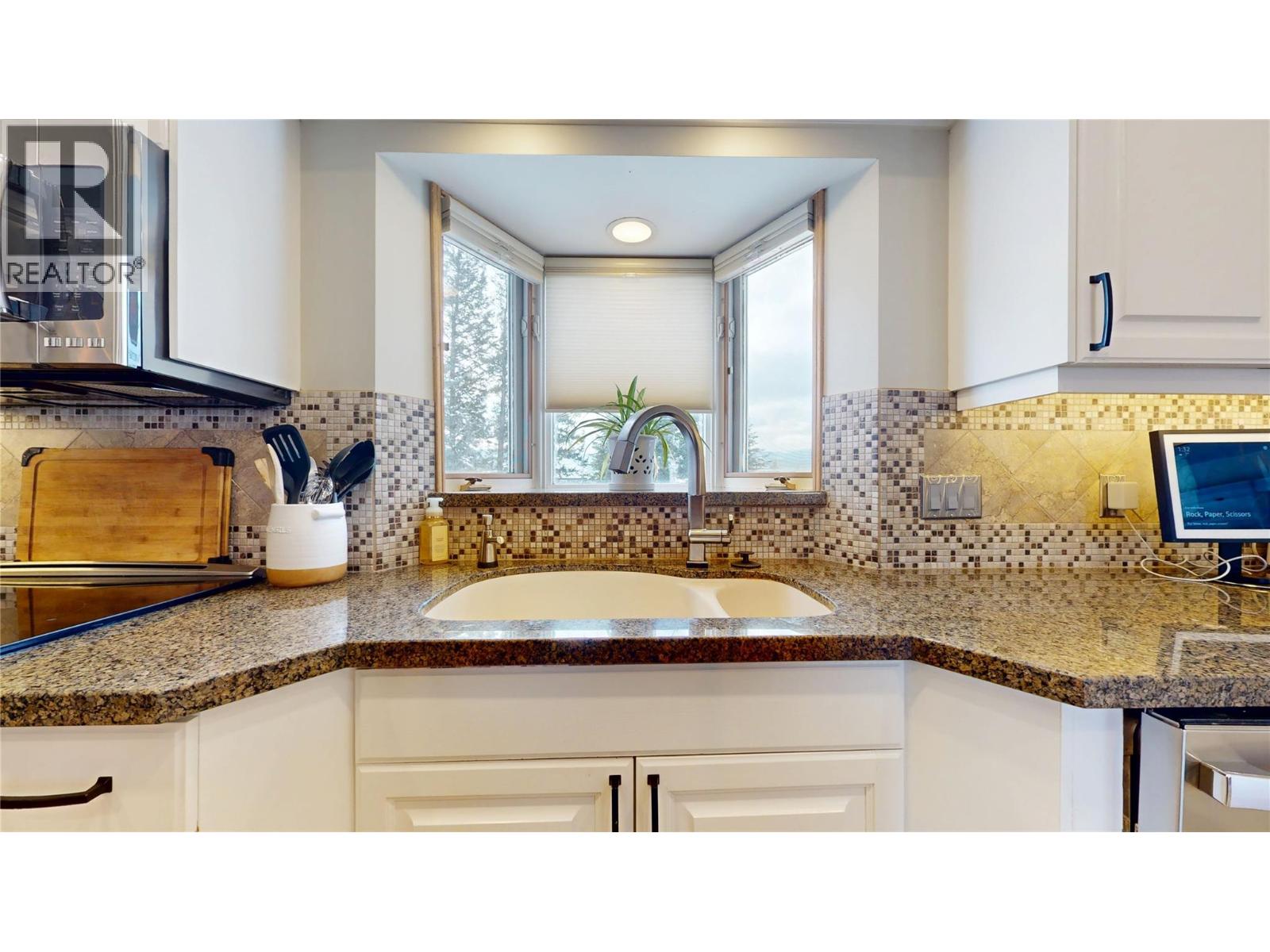 121 10TH Street S, Cranbrook