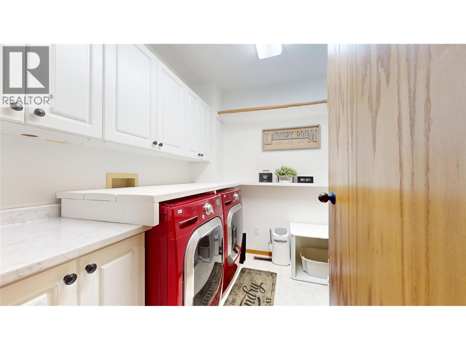 121 10TH Street S, Cranbrook