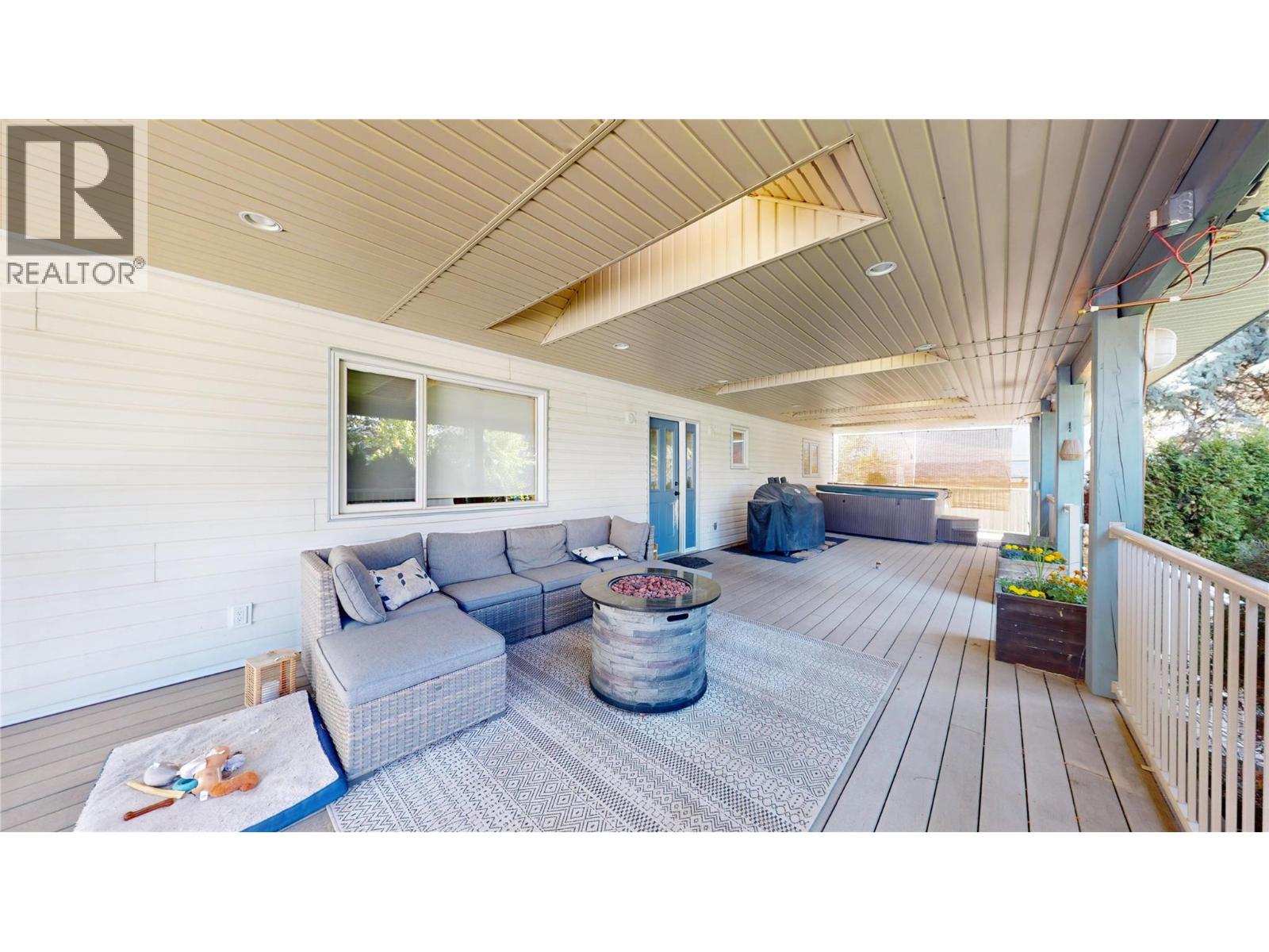 121 10TH Street S, Cranbrook