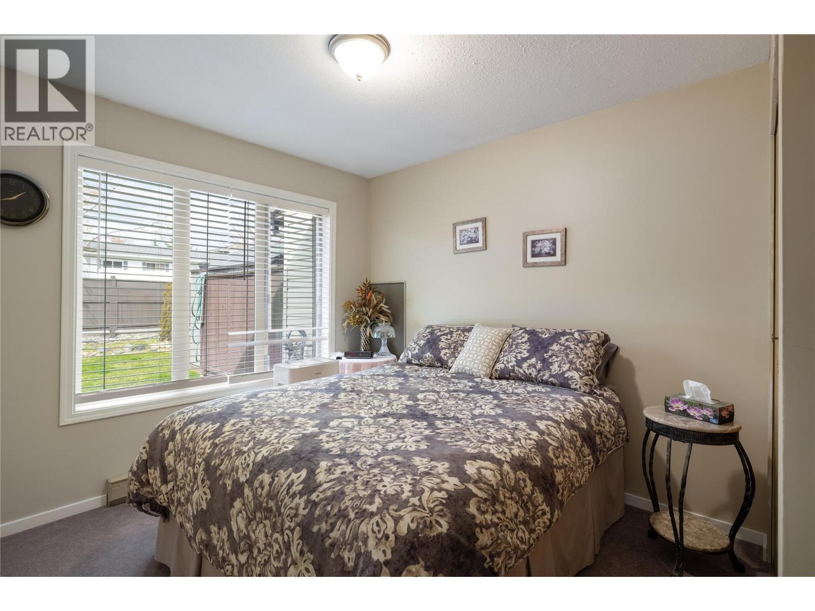 2 4004 24 Avenue, Vernon