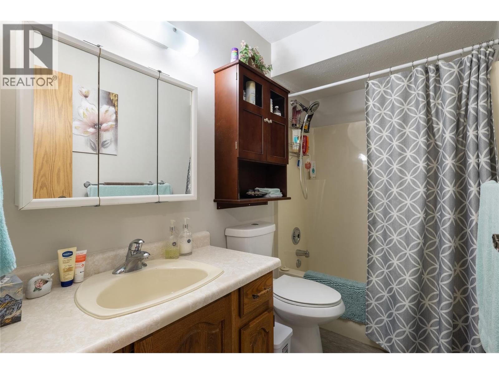 2 4004 24 Avenue, Vernon