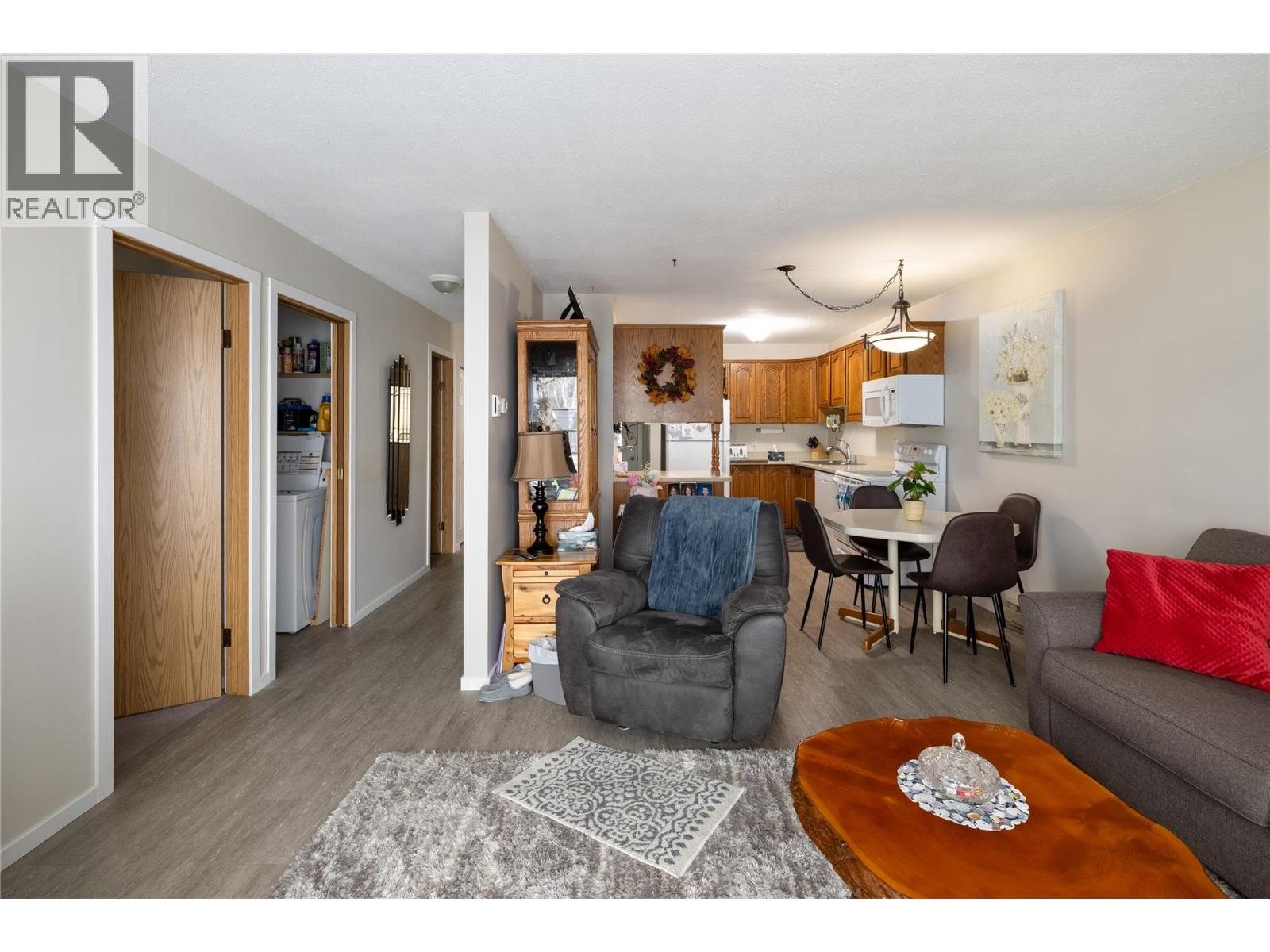 2 4004 24 Avenue, Vernon