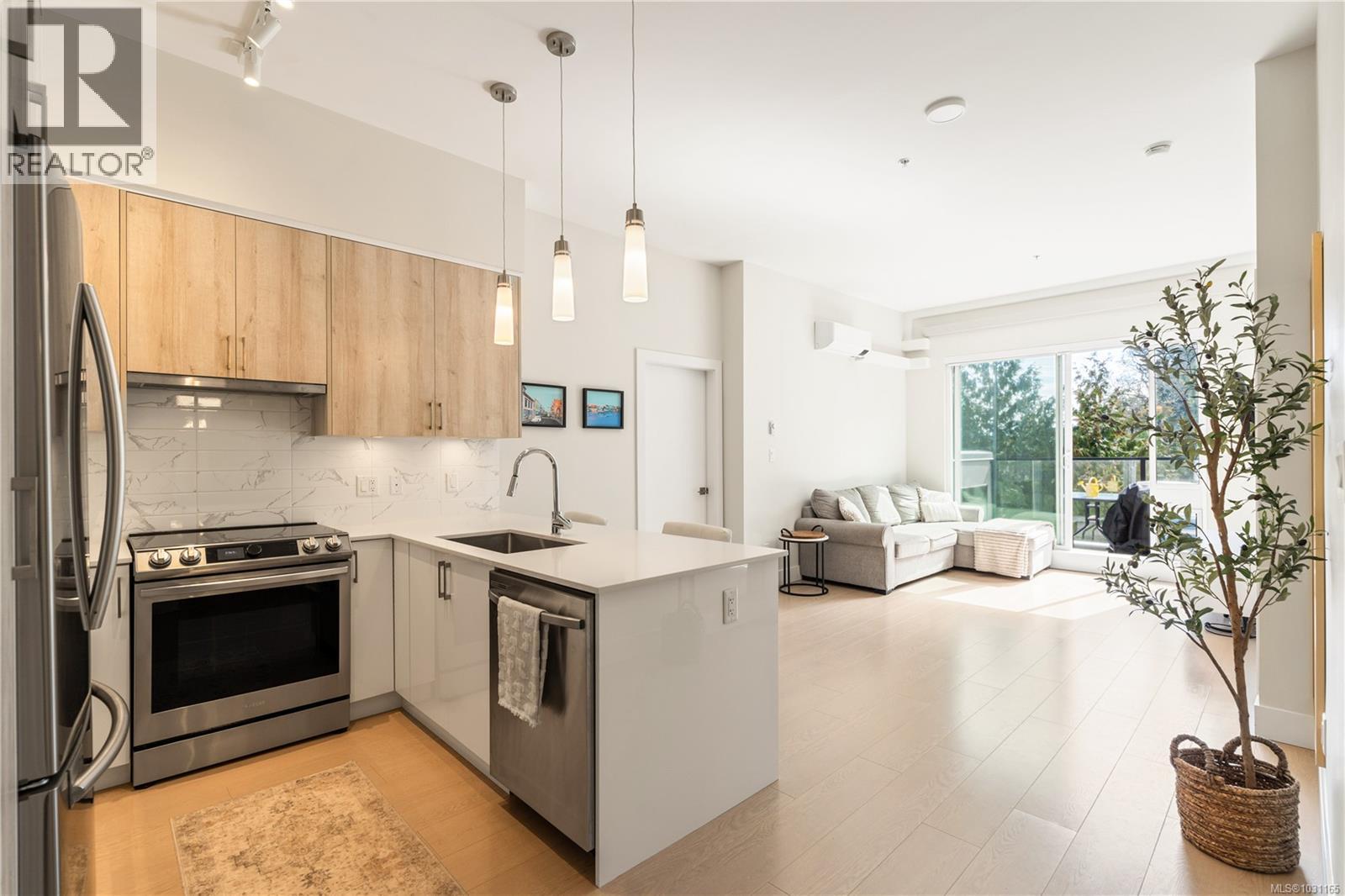 #602 1450 Glentana Rd - 3