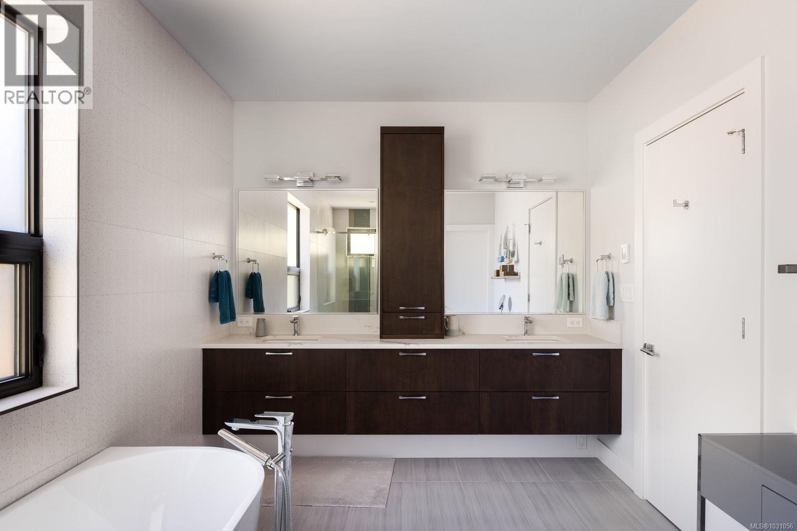  4673 Boulderwood Drive, Saanich