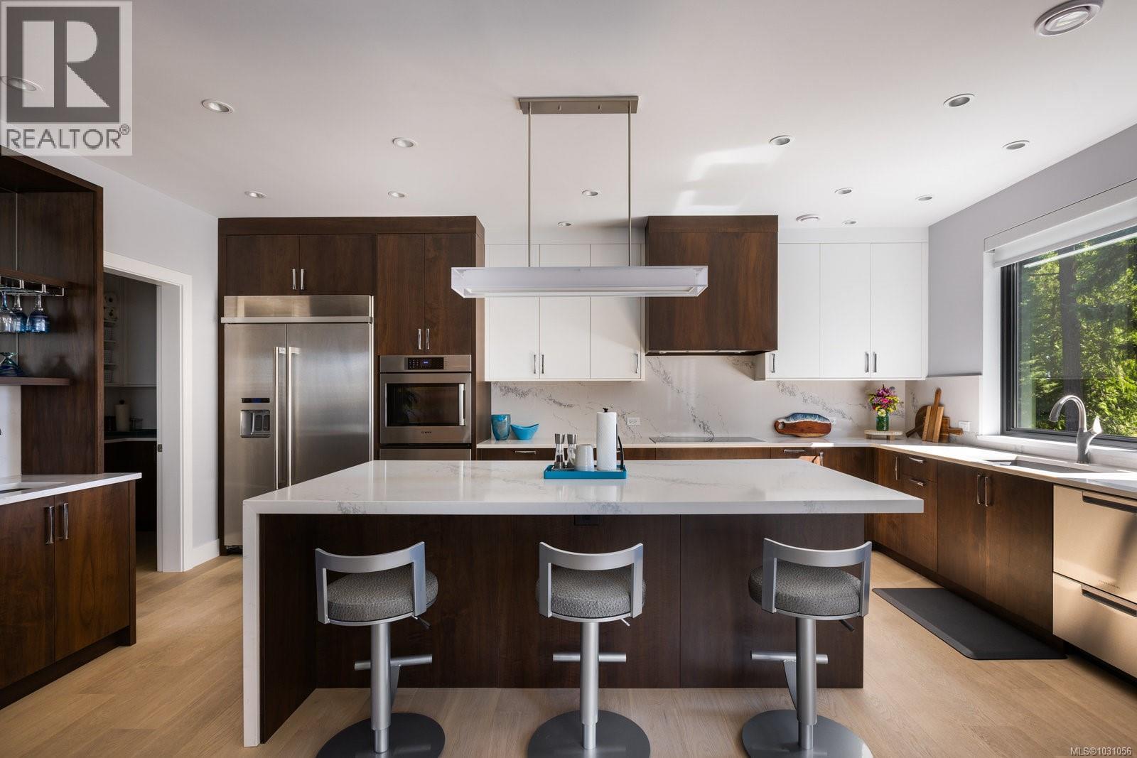  4673 Boulderwood Drive, Saanich