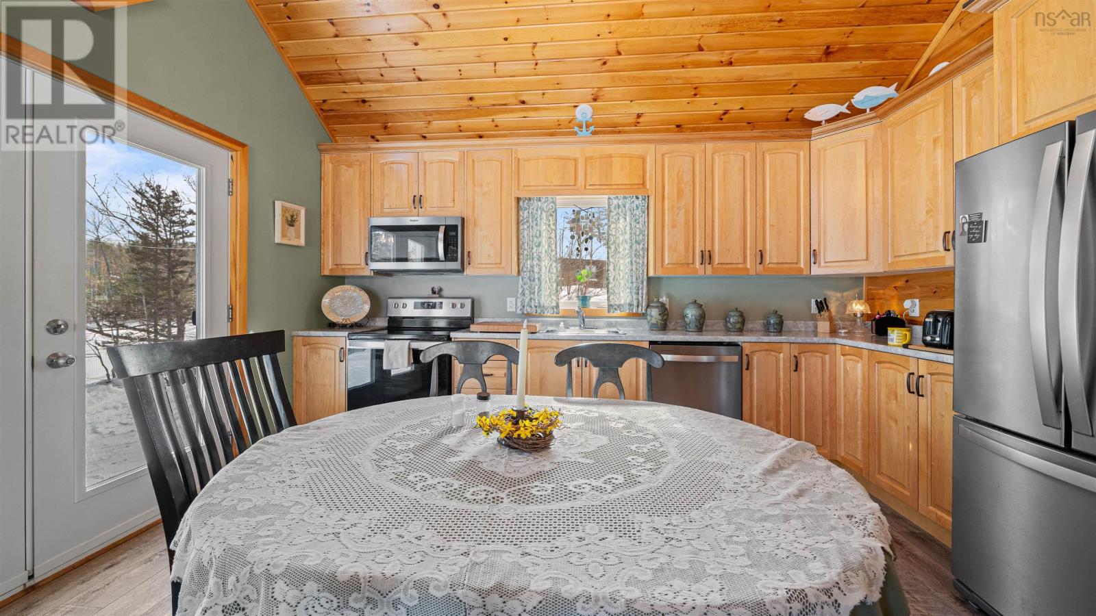 Property 24 of 40 of 61 10 Sunshine Lane