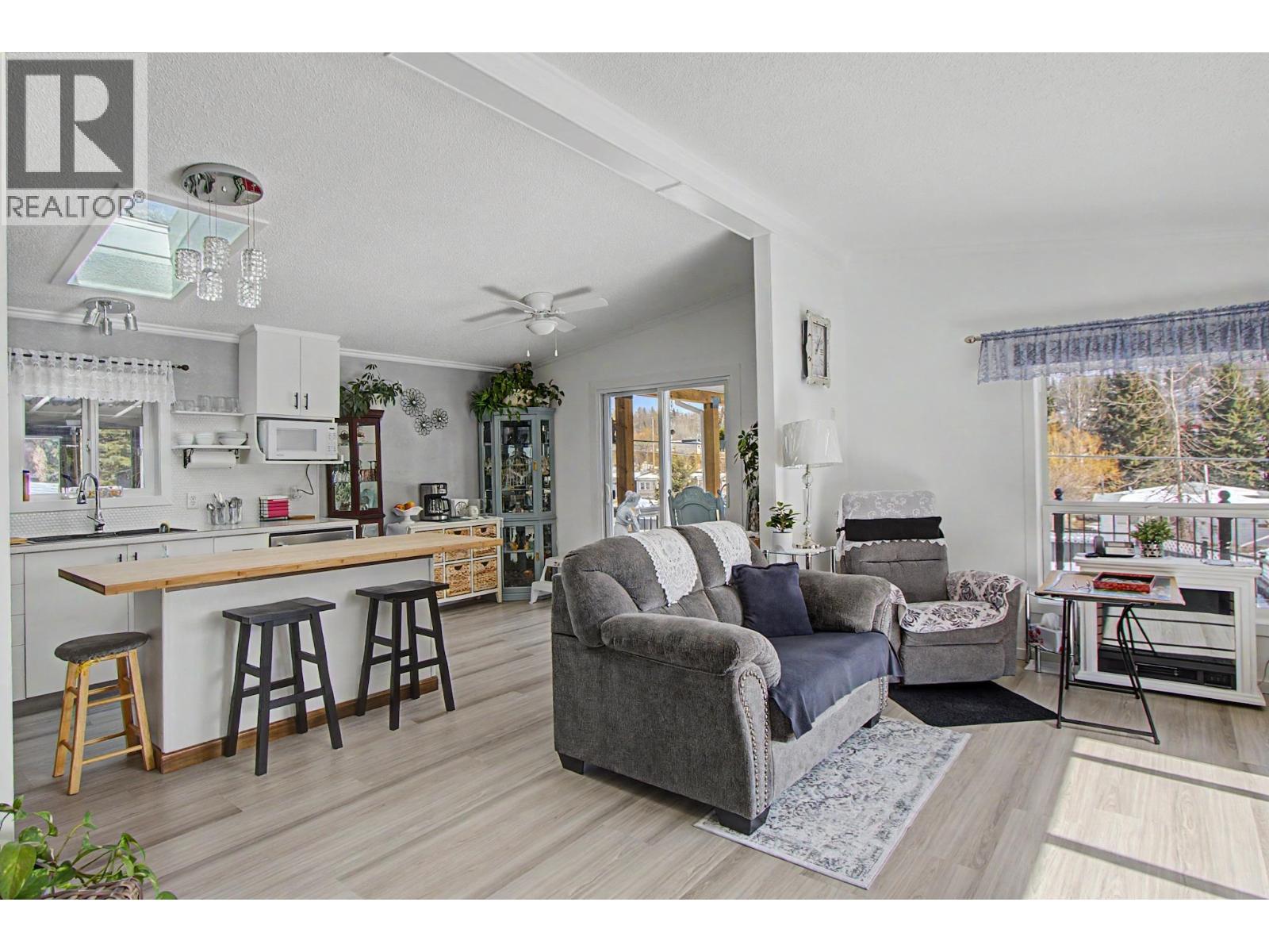 4881 RANDLE ROAD - 6