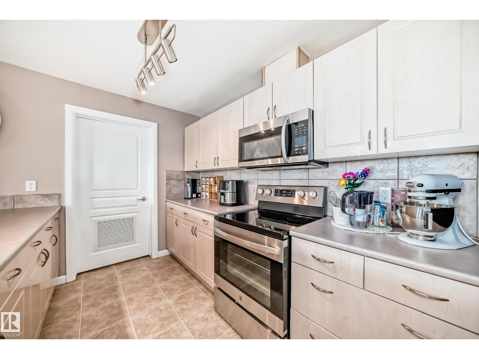 #232 530 HOOKE RD NW, Edmonton