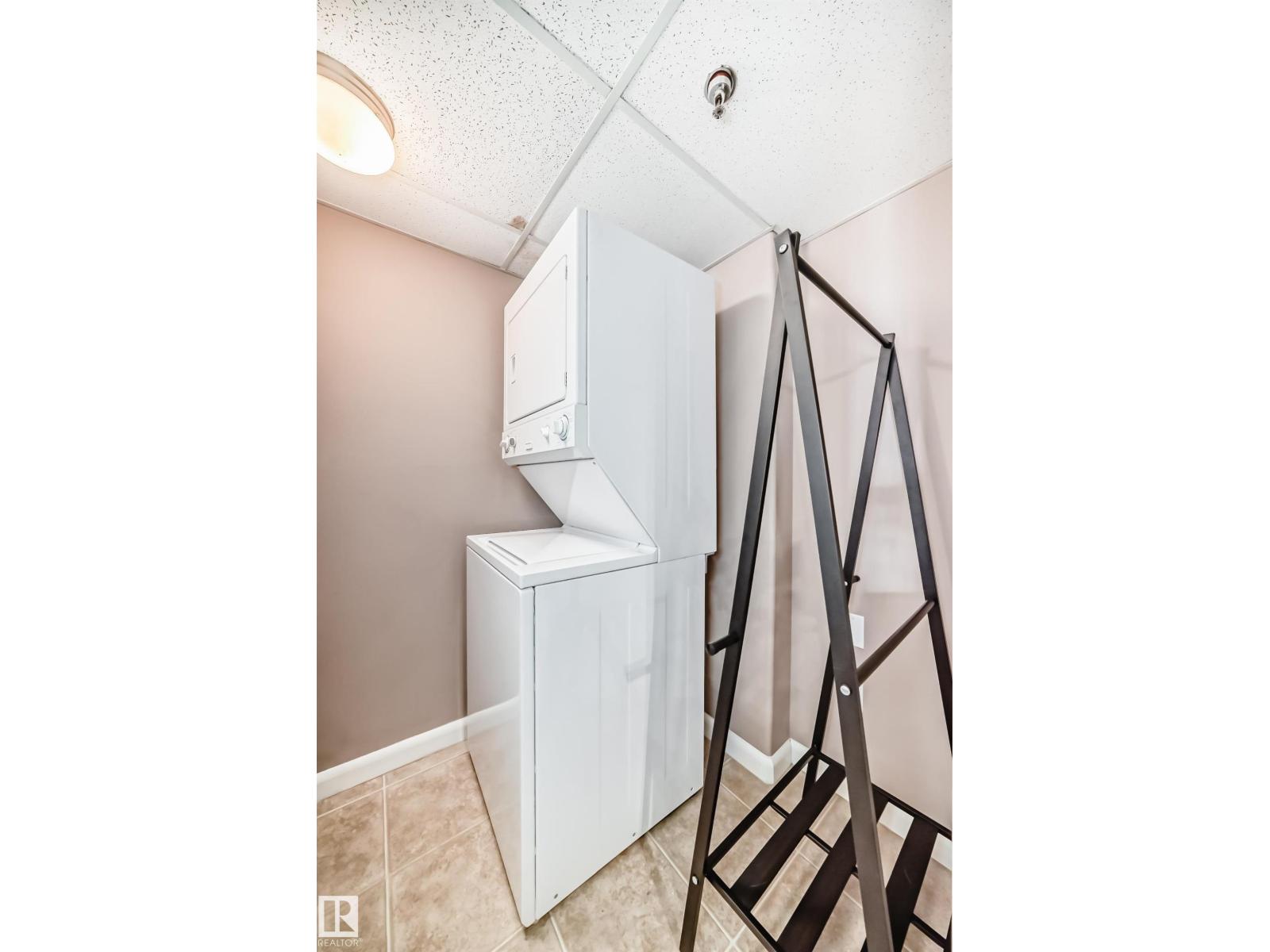 #232 530 HOOKE RD NW, Edmonton
