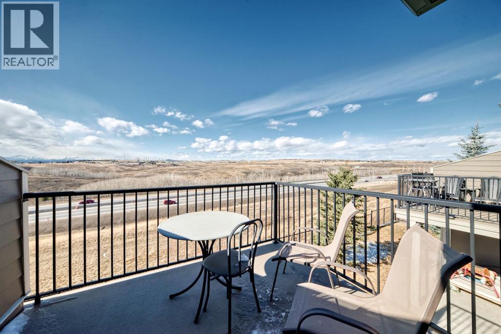 101 Sunset Drive, Cochrane