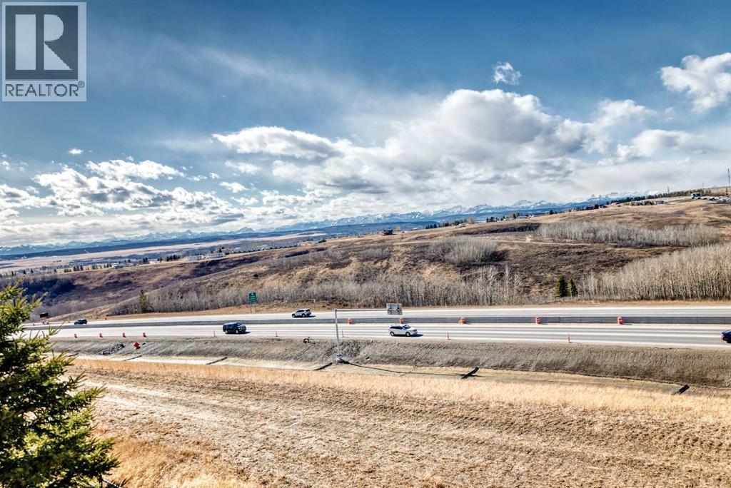 101 Sunset Drive, Cochrane