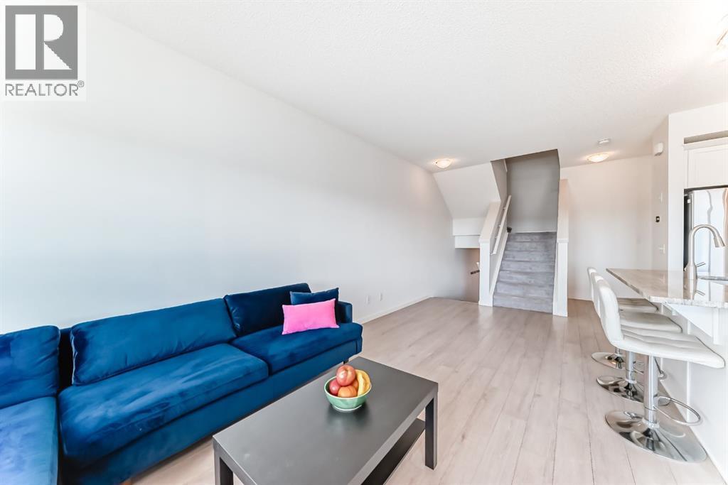 101 Sunset Drive, Cochrane