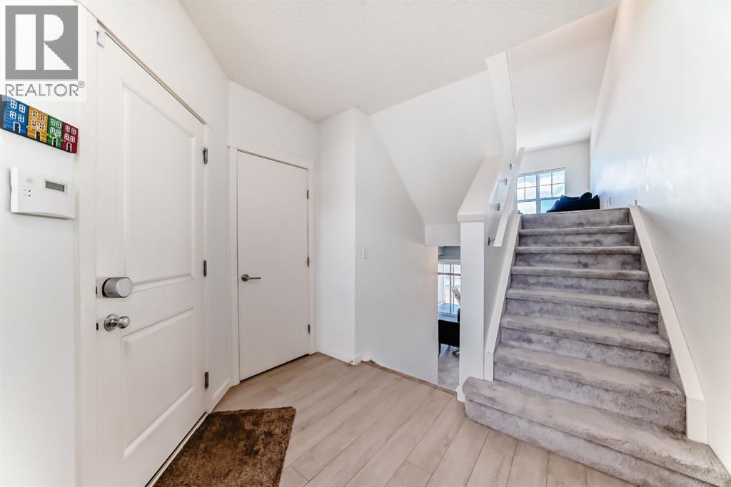 101 Sunset Drive, Cochrane