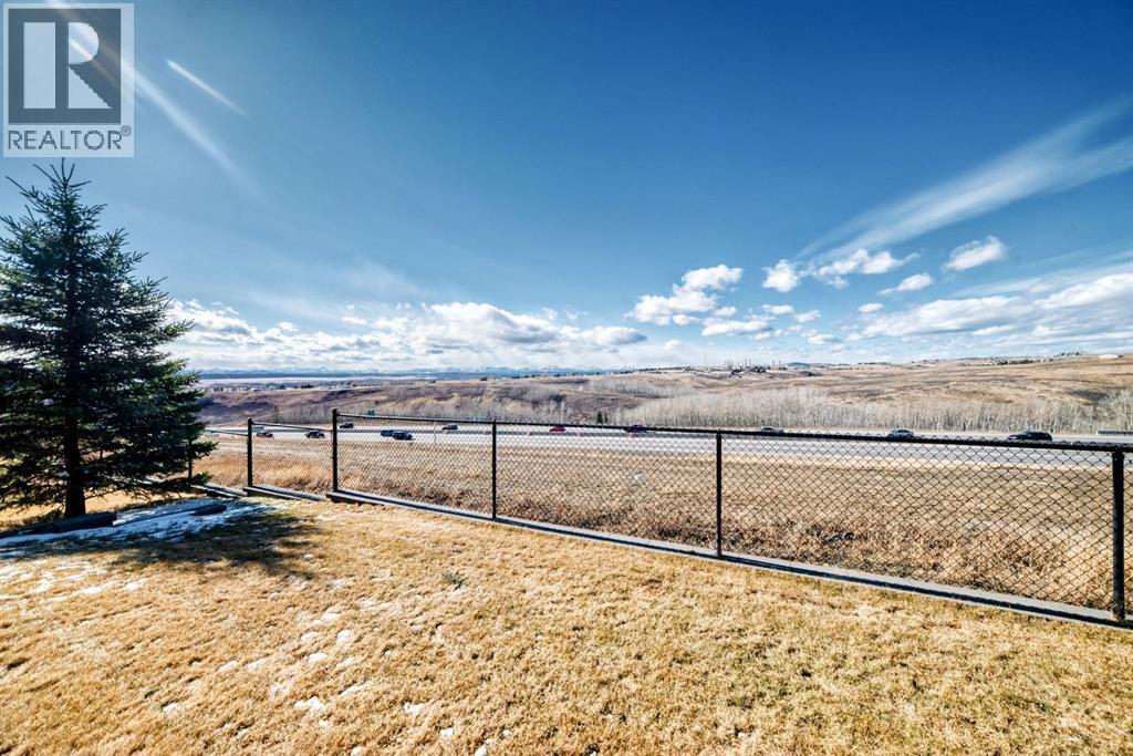 101 Sunset Drive, Cochrane