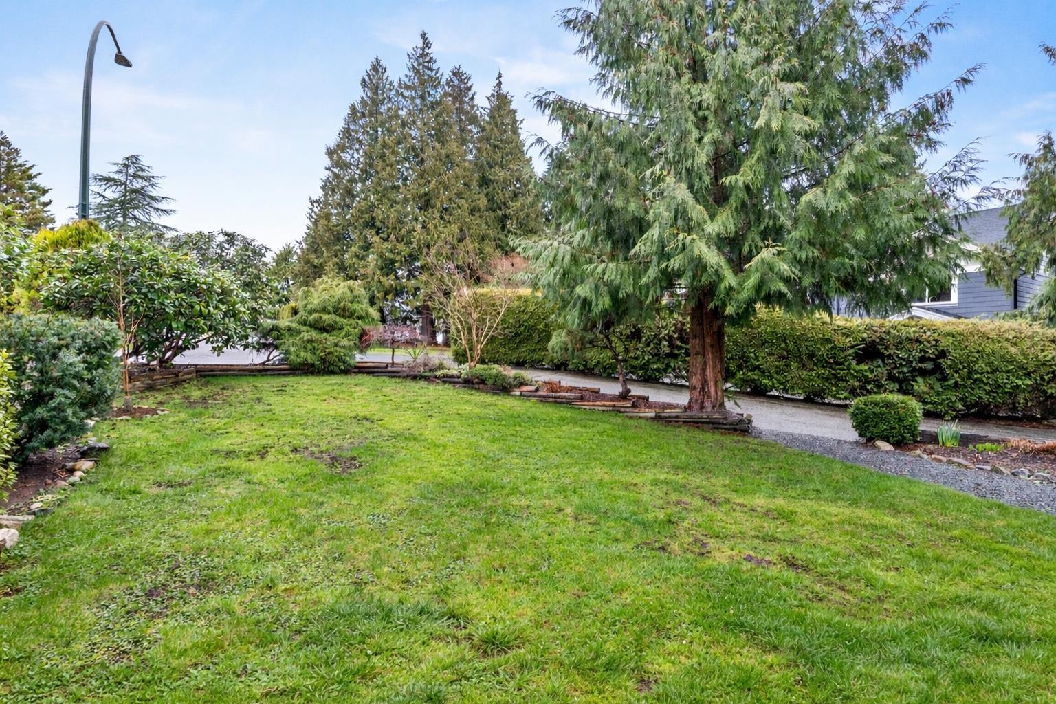 11752 64A Avenue, Delta