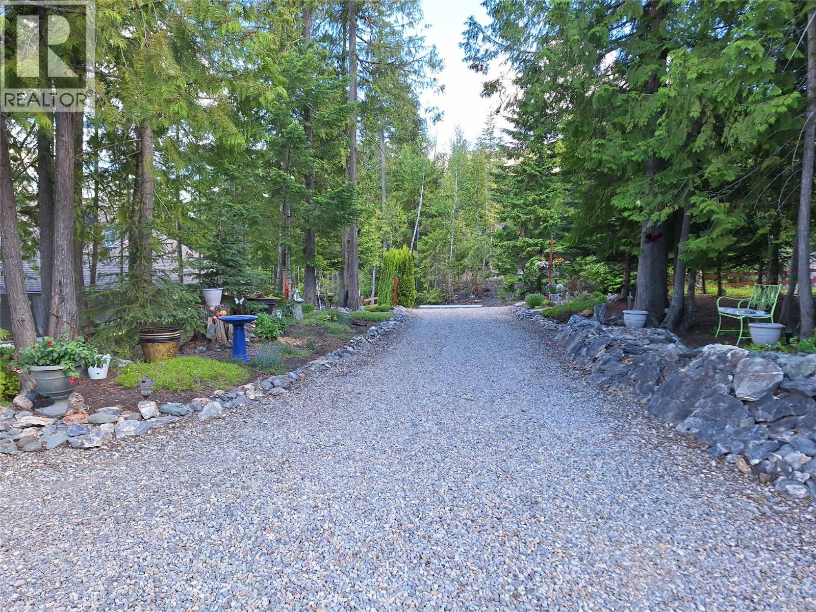 1406 Huckleberry Drive - 12