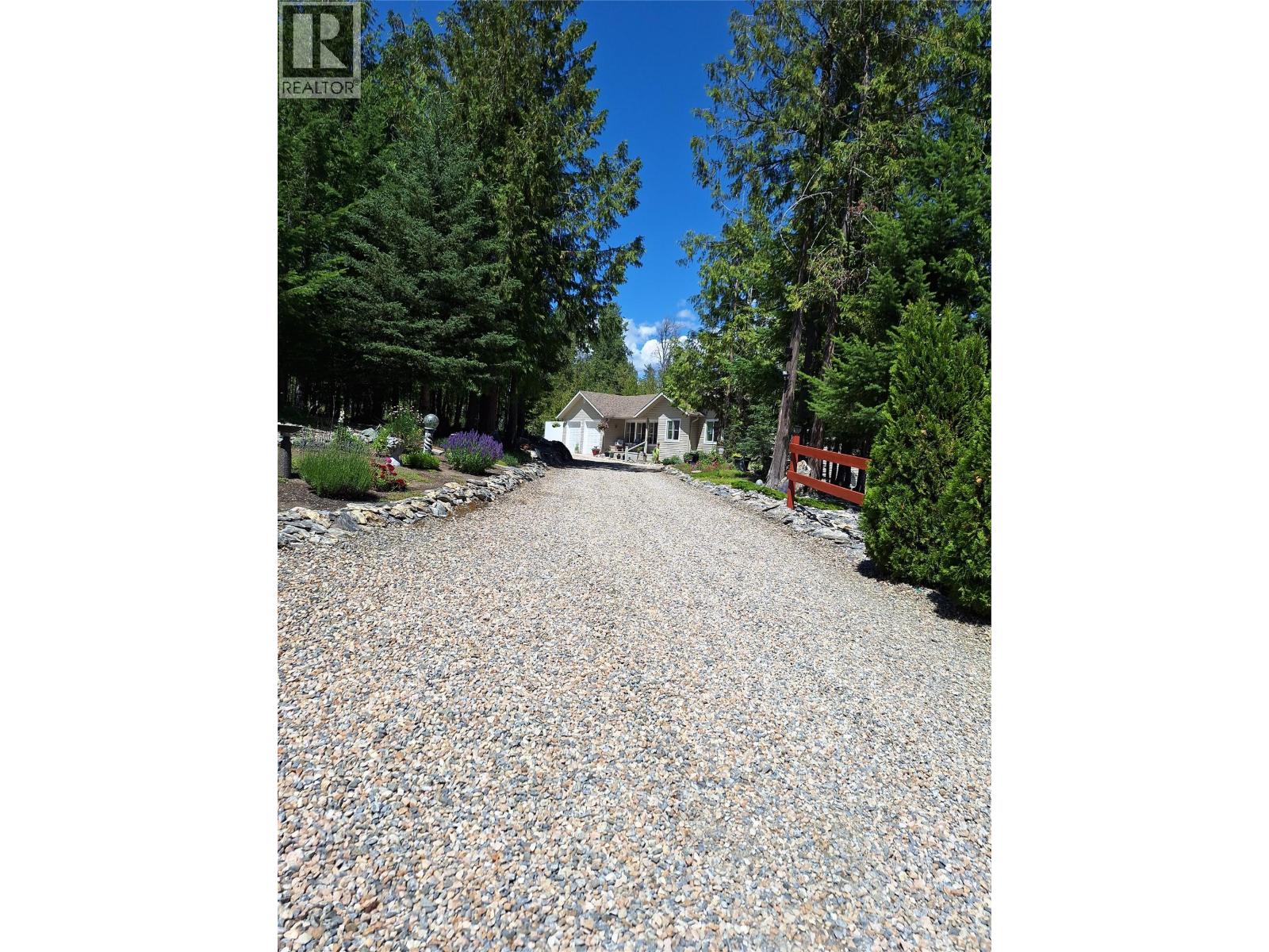 1406 Huckleberry Drive - 48