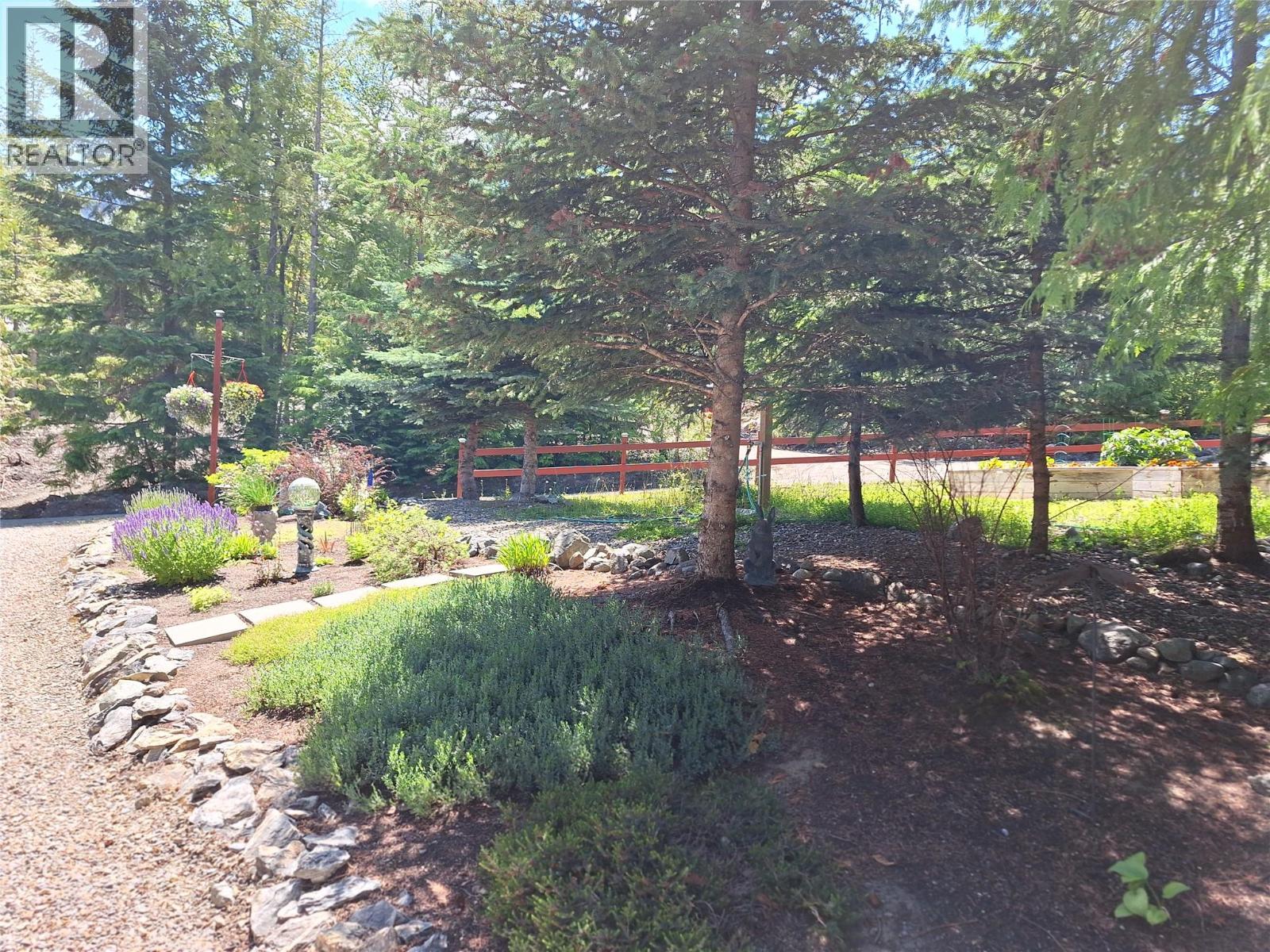 1406 Huckleberry Drive - 52