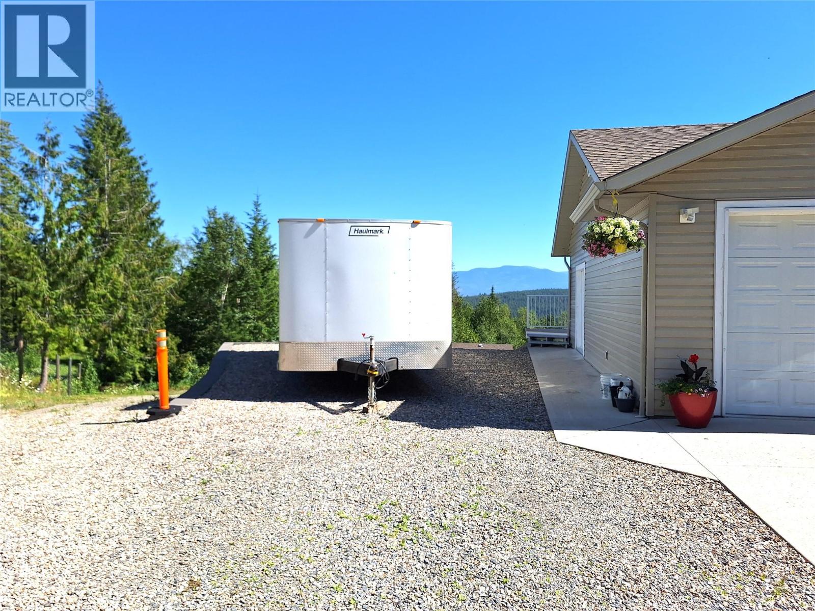 1406 Huckleberry Drive - 60