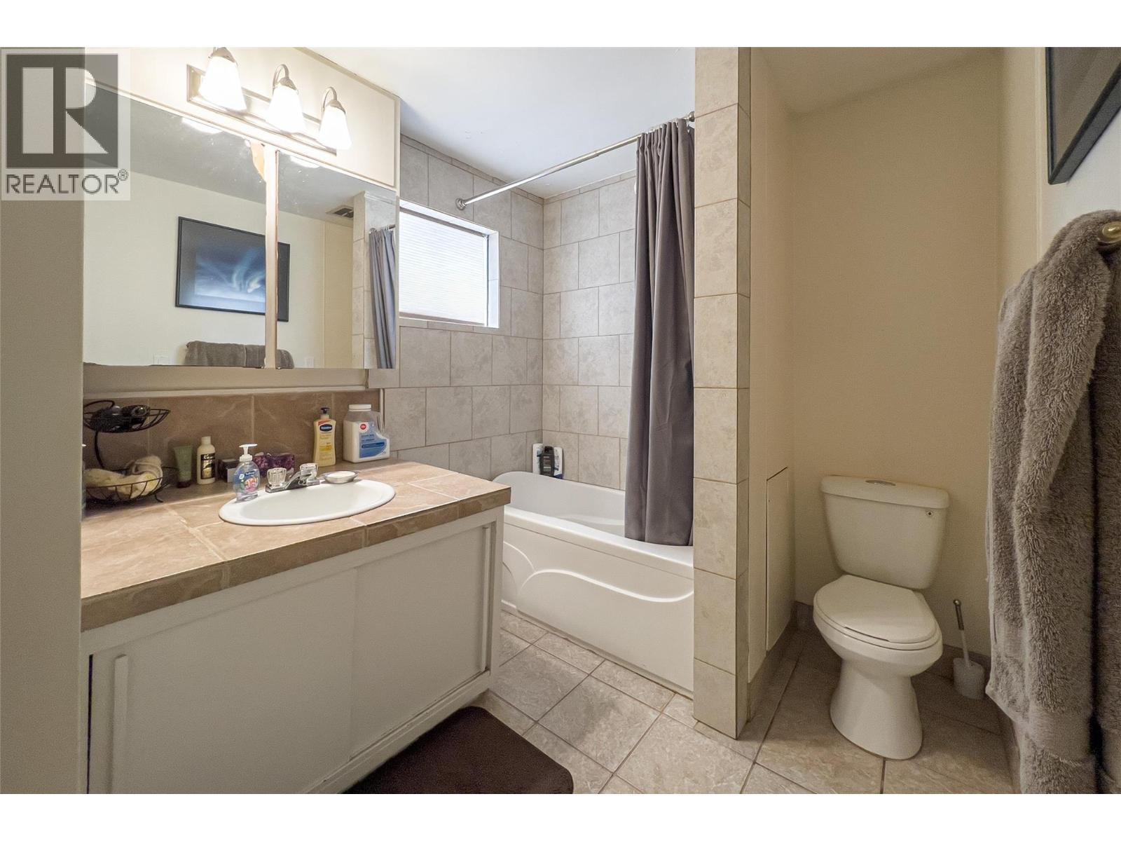  3524 Scott Road, Kelowna