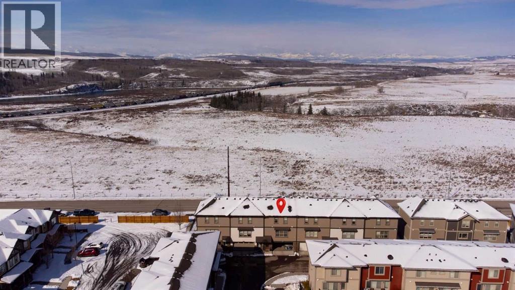 32 Horseshoe Crescent, Cochrane