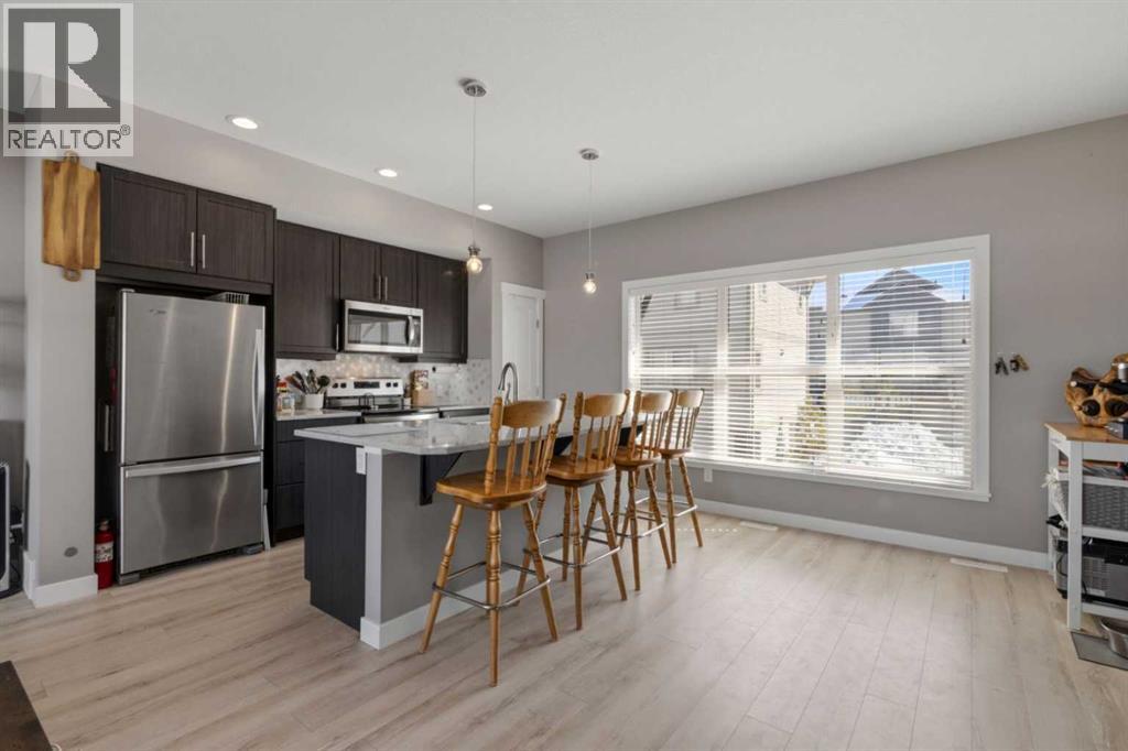 32 Horseshoe Crescent, Cochrane