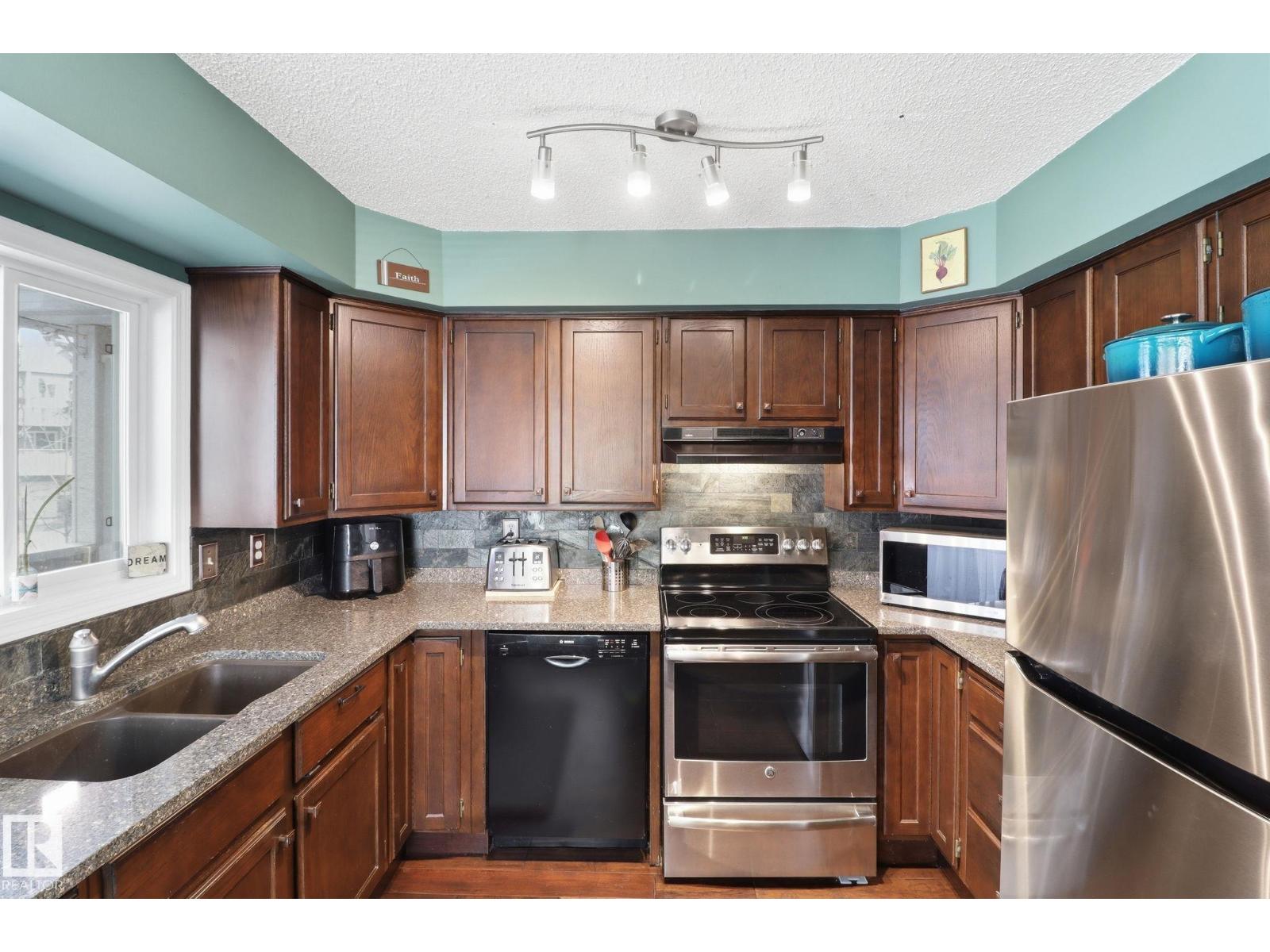 531 WOODBRIDGE WY, Sherwood Park