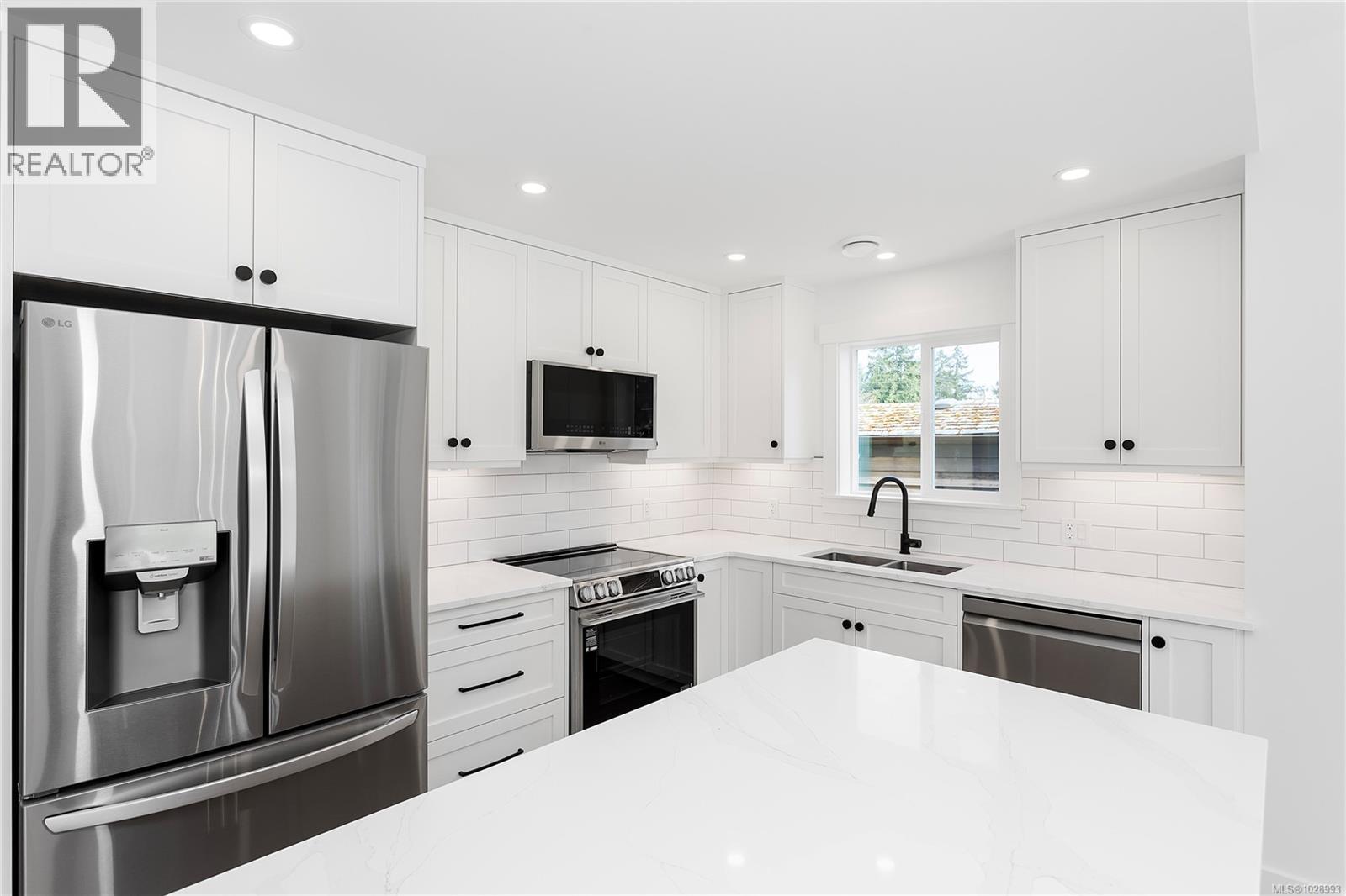 2938 EXTENSION RD - 10