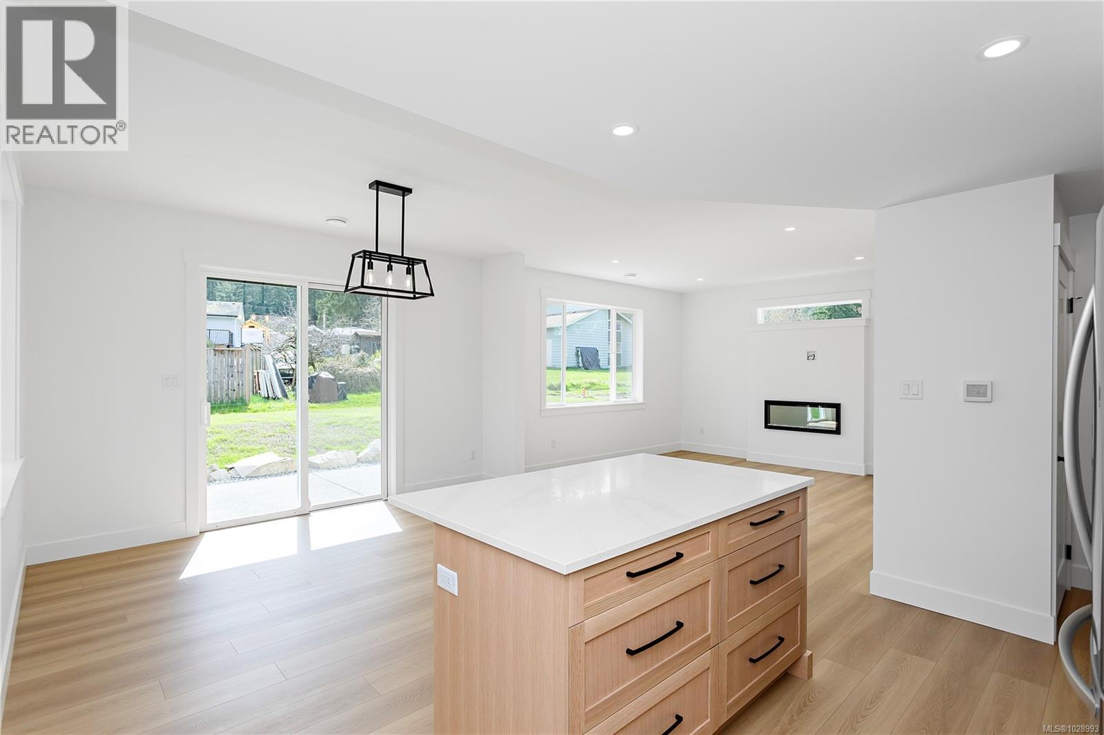 2938 EXTENSION RD - 12