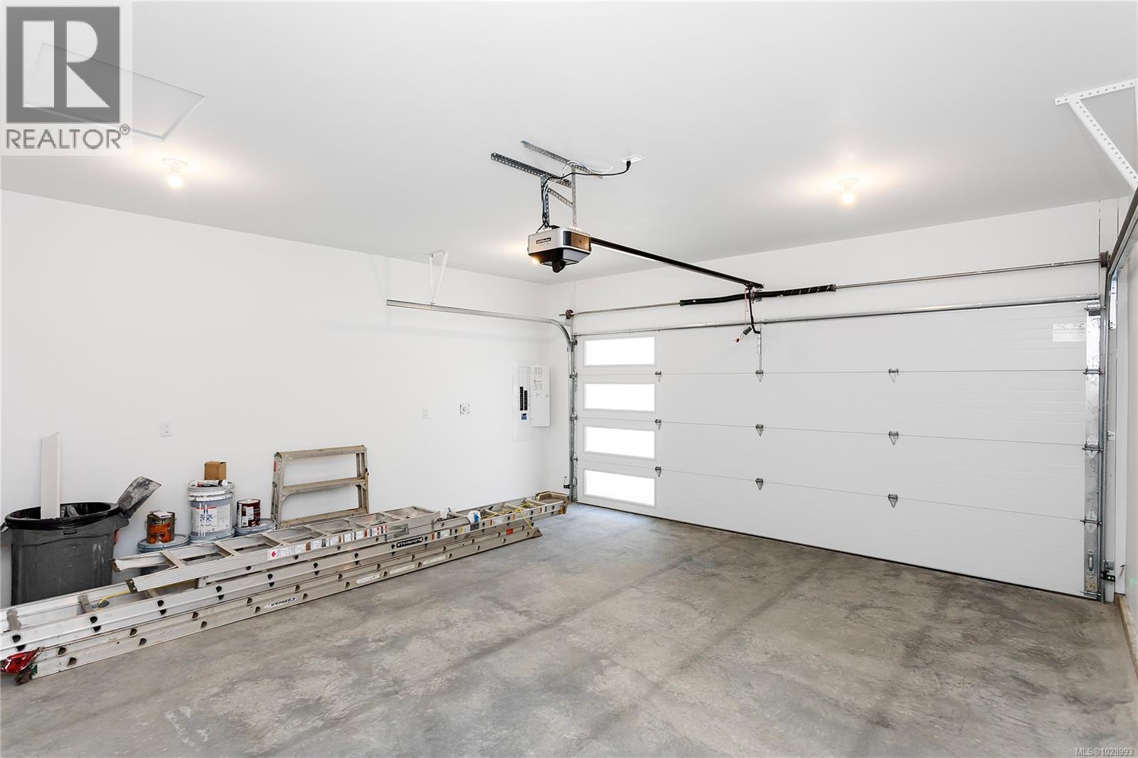 2938 EXTENSION RD - 32