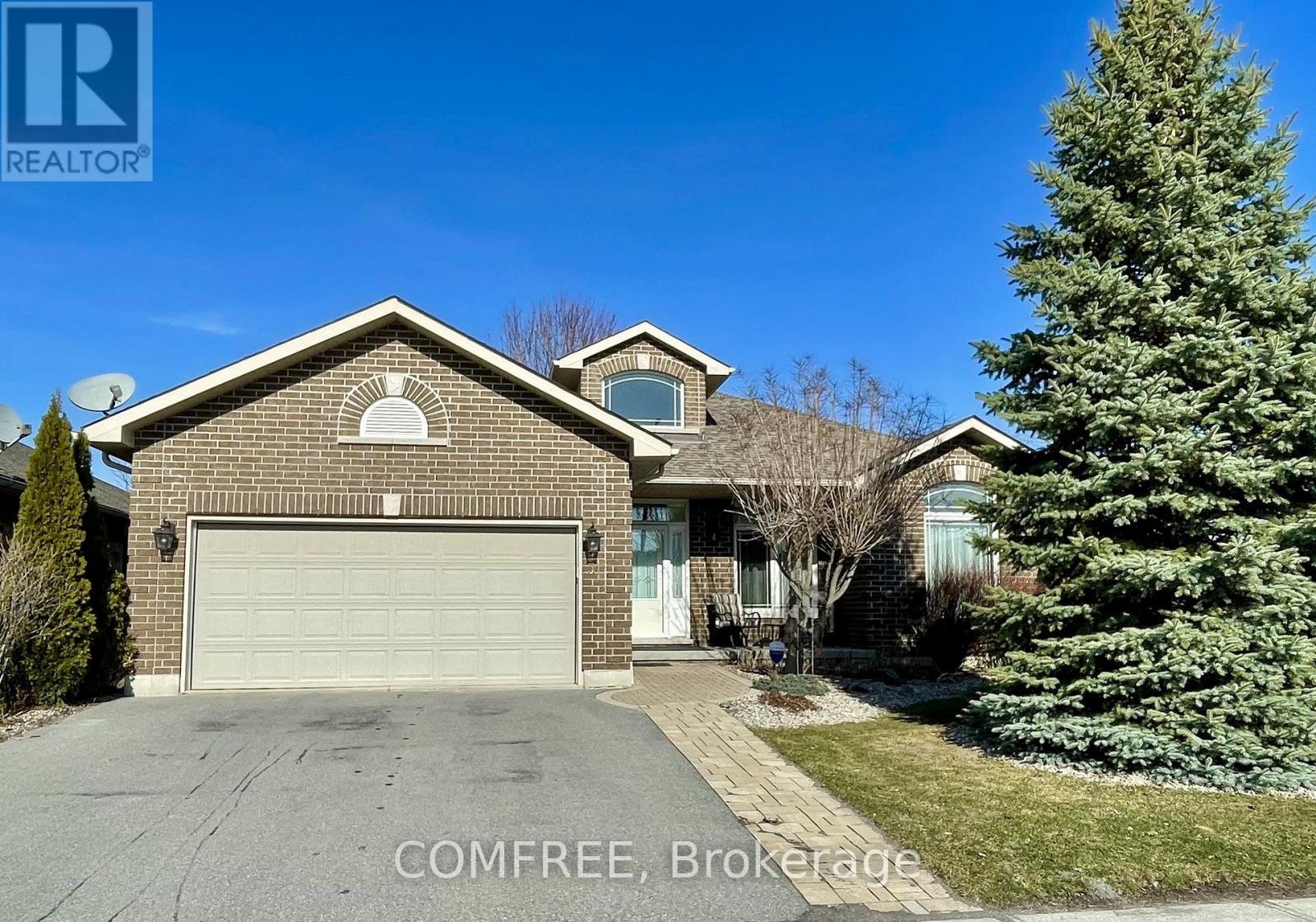 31 ESSEX DRIVE - 1