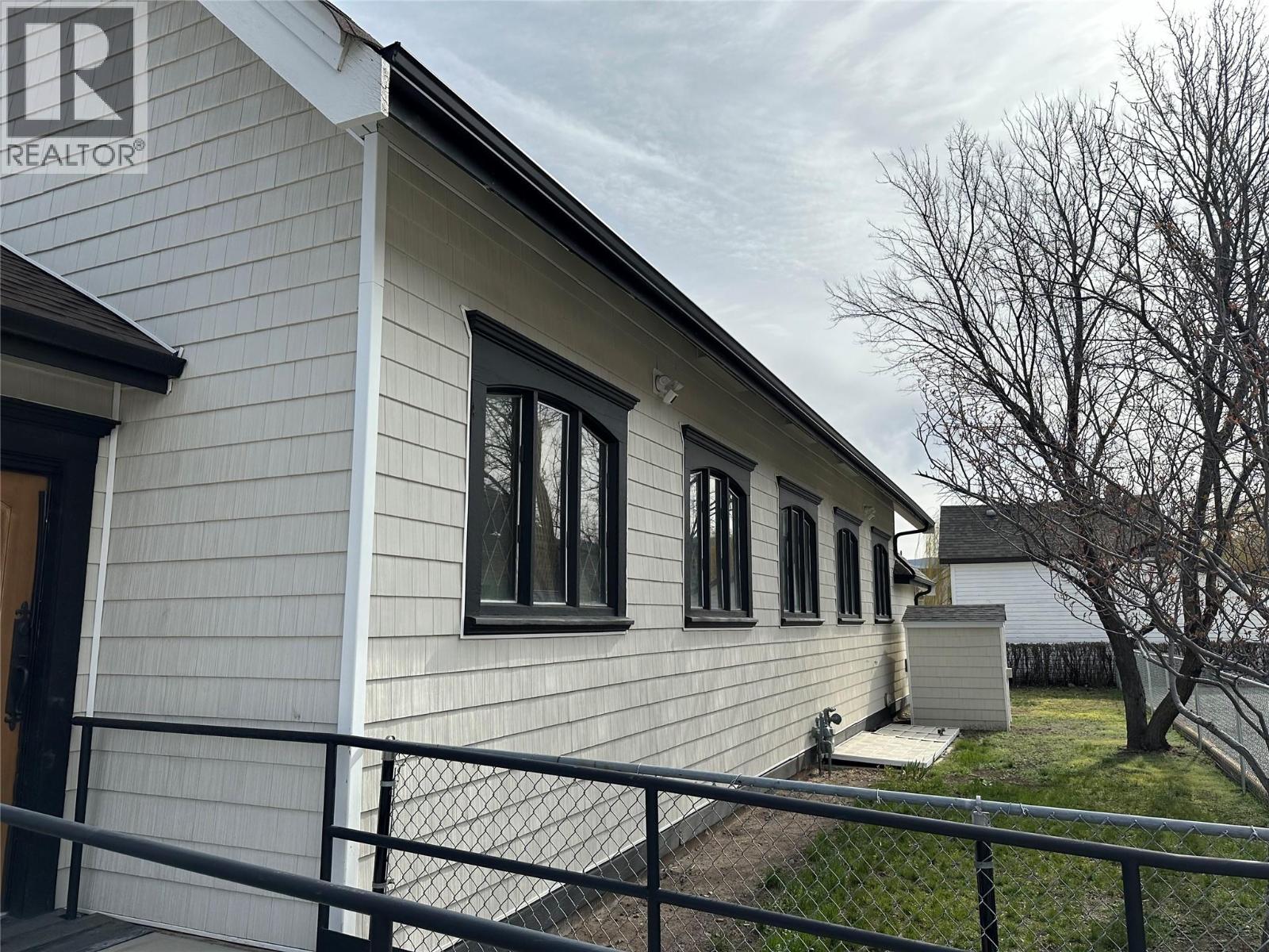  1998 CHAPMAN Street, Merritt