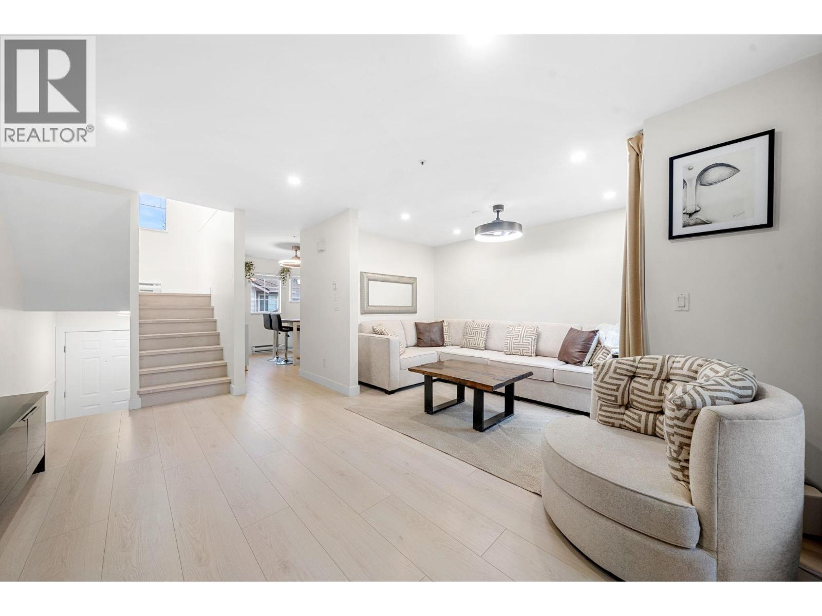 19 12188 HARRIS ROAD, Pitt Meadows