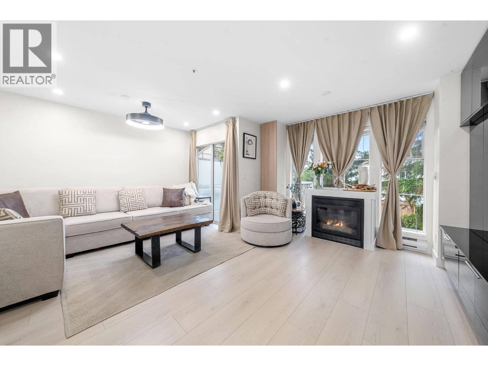 19 12188 HARRIS ROAD, Pitt Meadows