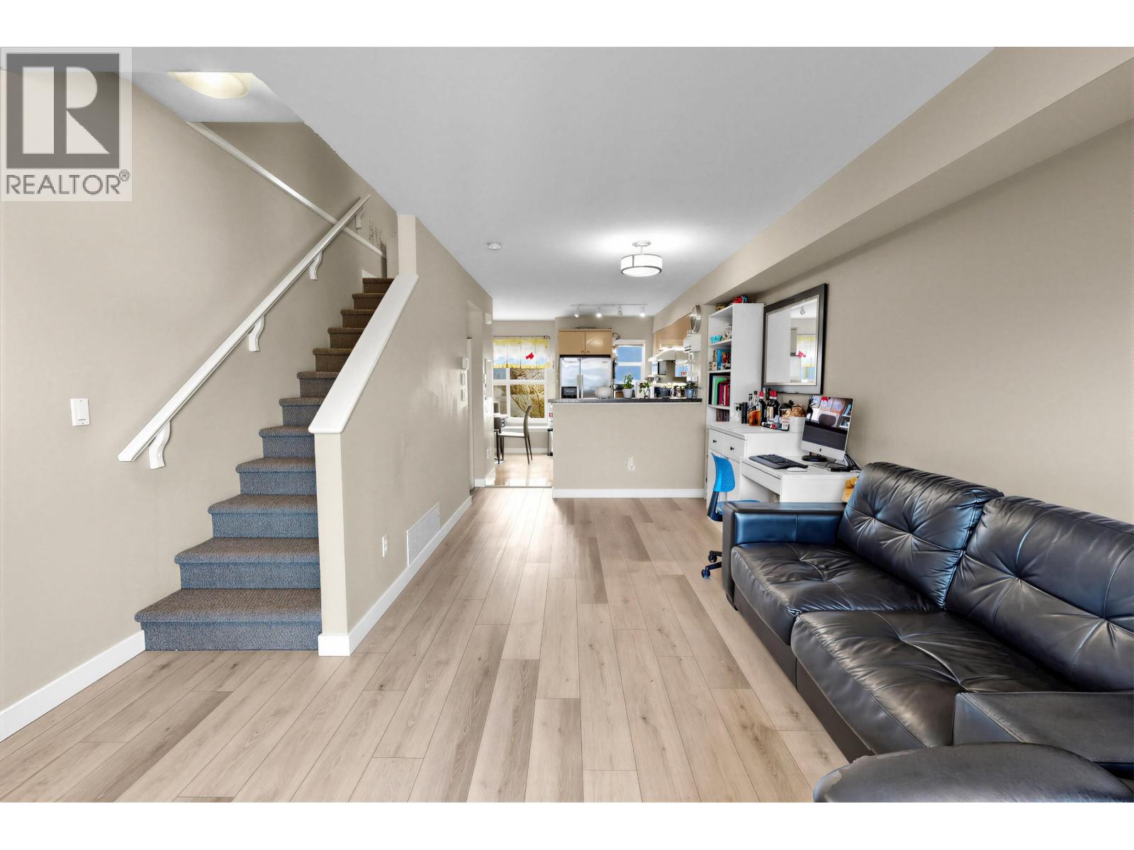 19 7100 LYNNWOOD DRIVE, Richmond