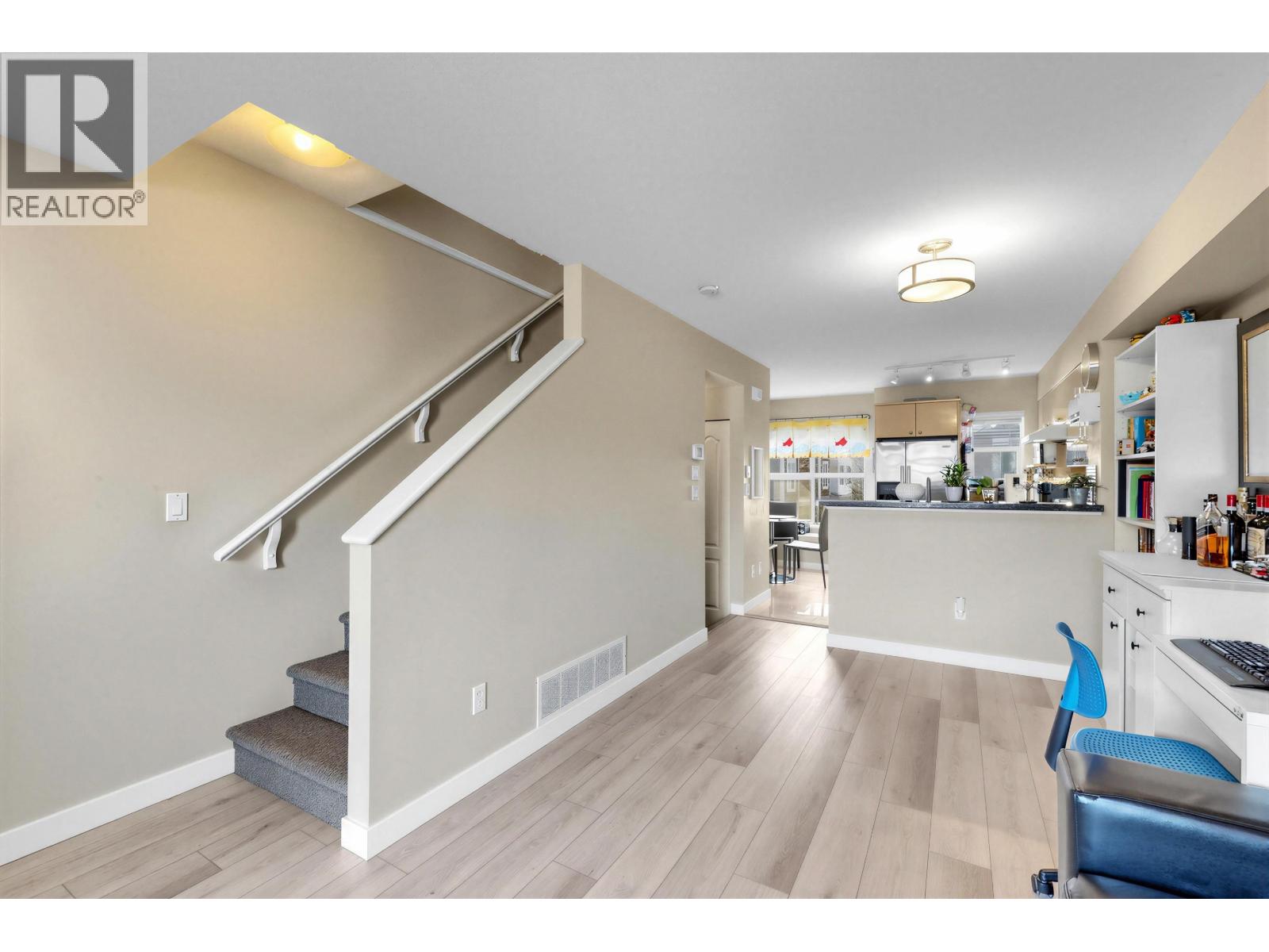 19 7100 LYNNWOOD DRIVE, Richmond