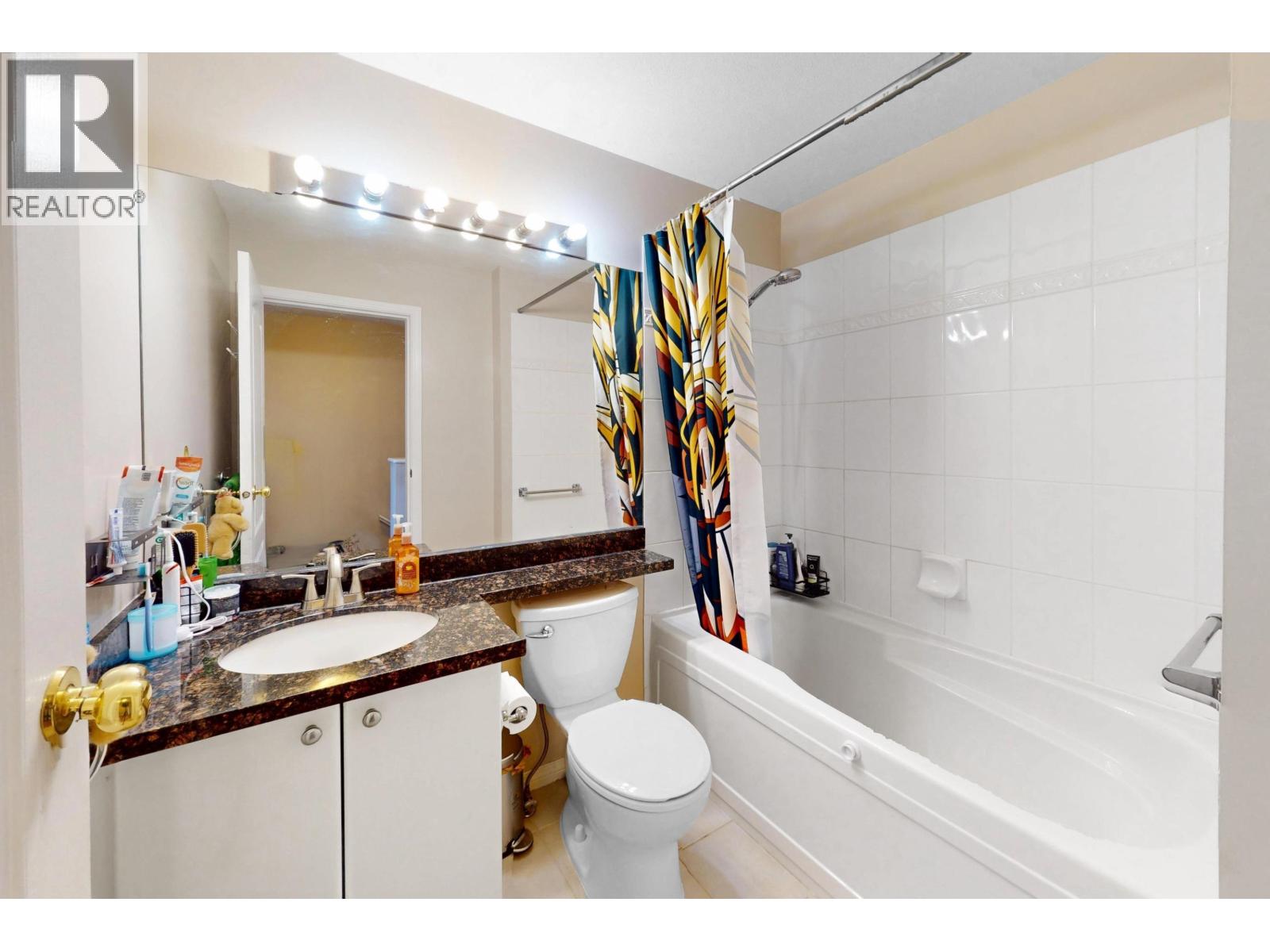 19 7100 LYNNWOOD DRIVE, Richmond