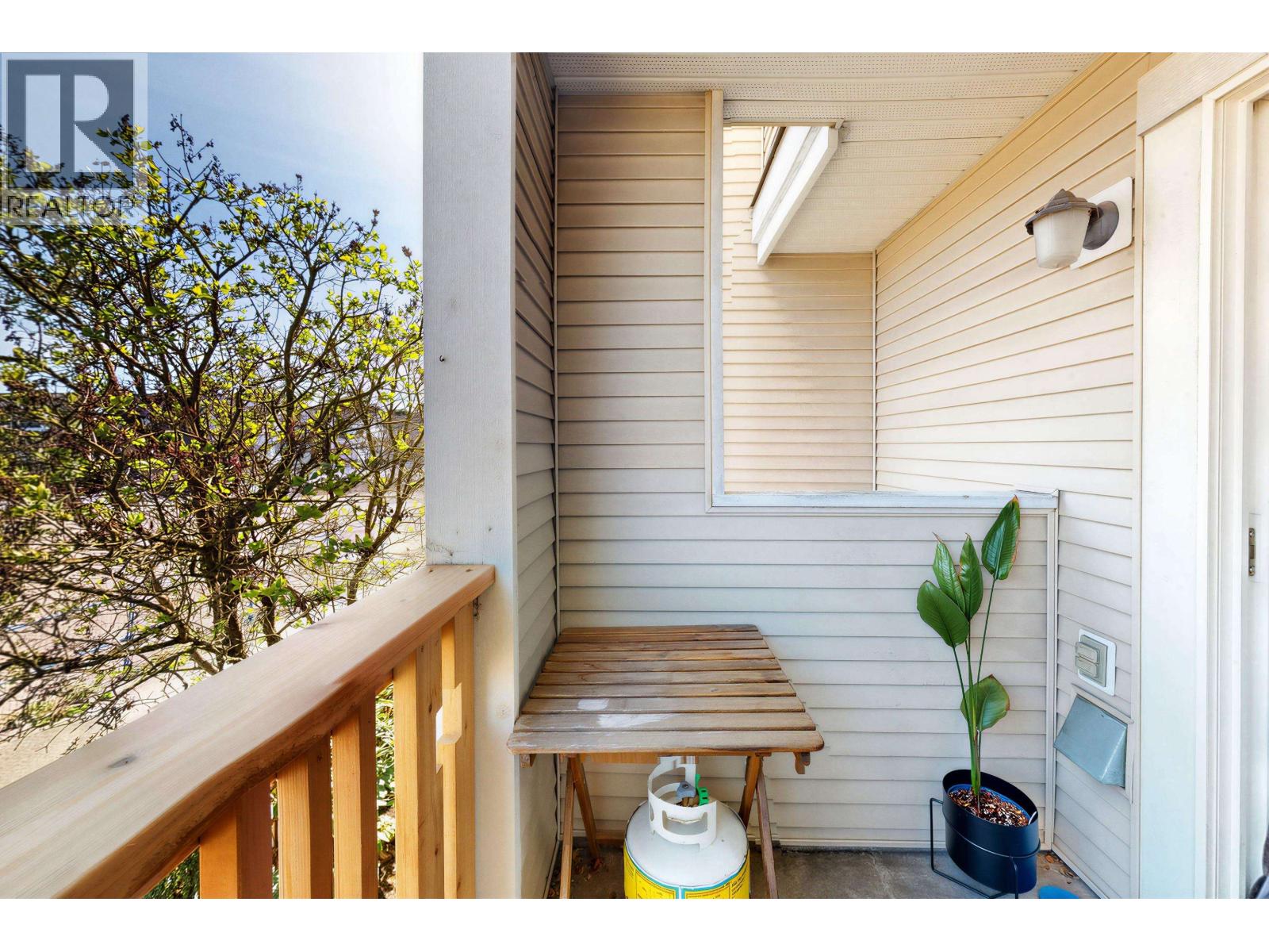 19 7100 LYNNWOOD DRIVE, Richmond